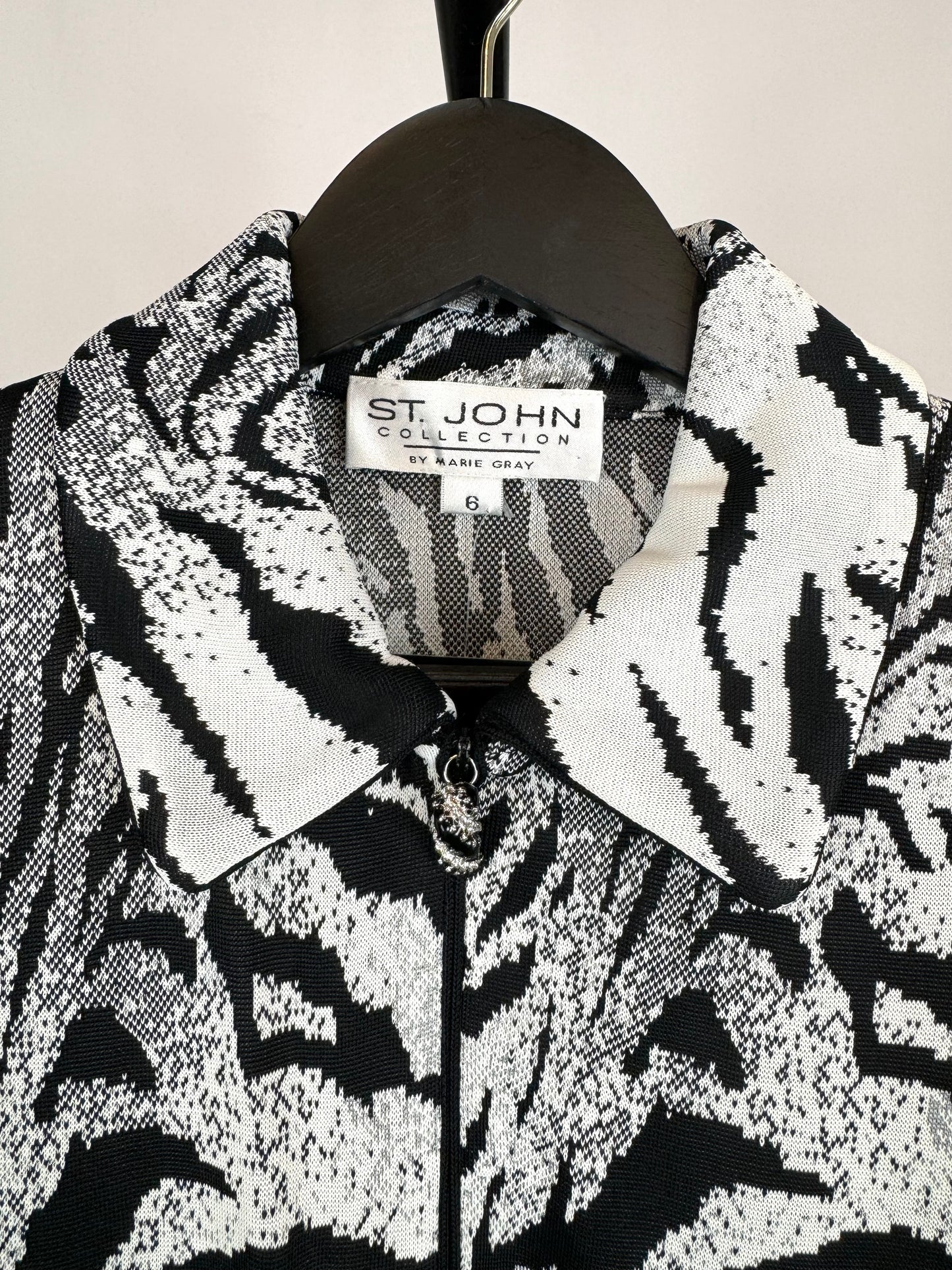 St. John Black White Zebra Print Collared Zip Up Jacket