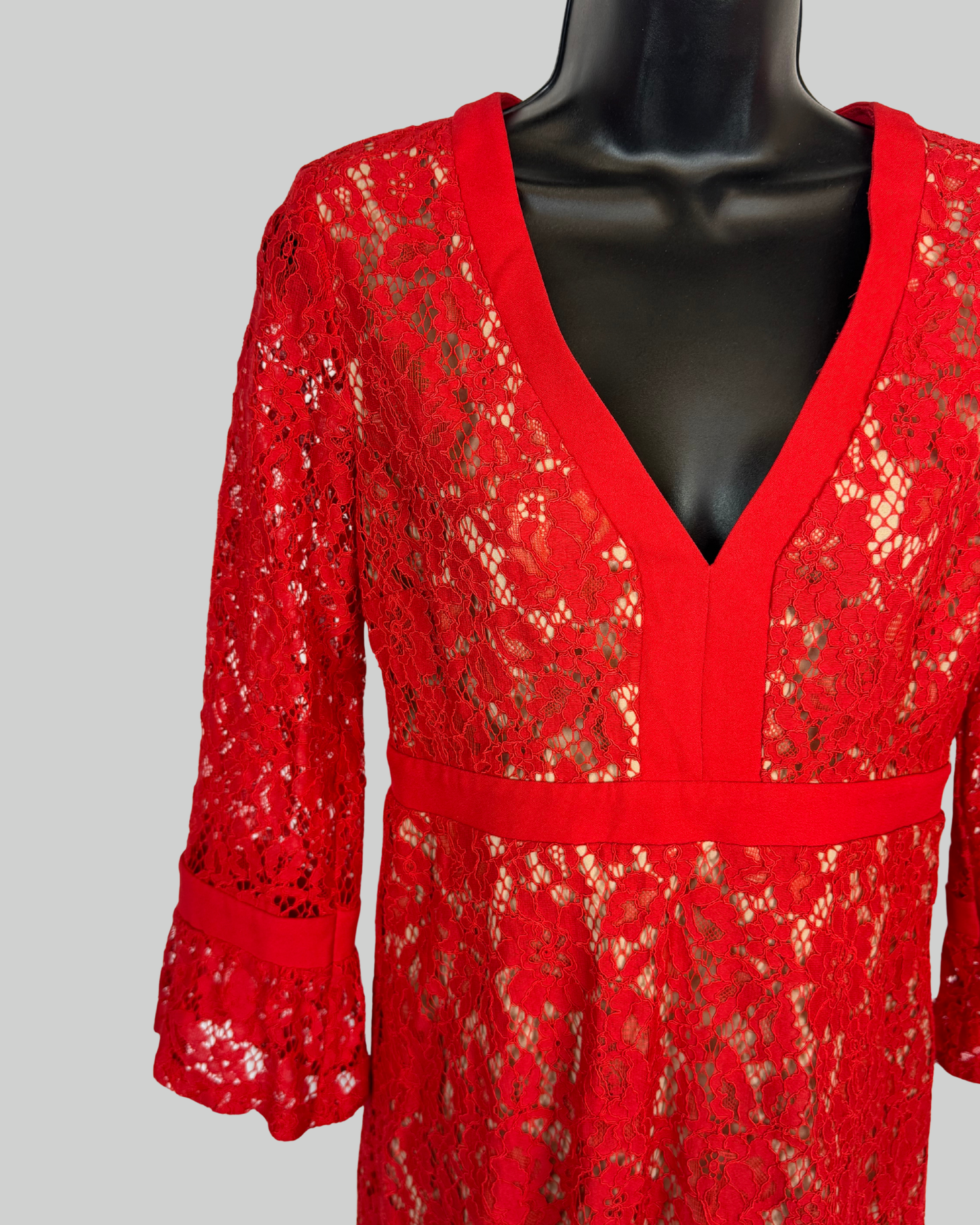 Charles Henry Red Floral Lace V-Neck 3/4 Bell Sleeve Knee-Length Dress NWT