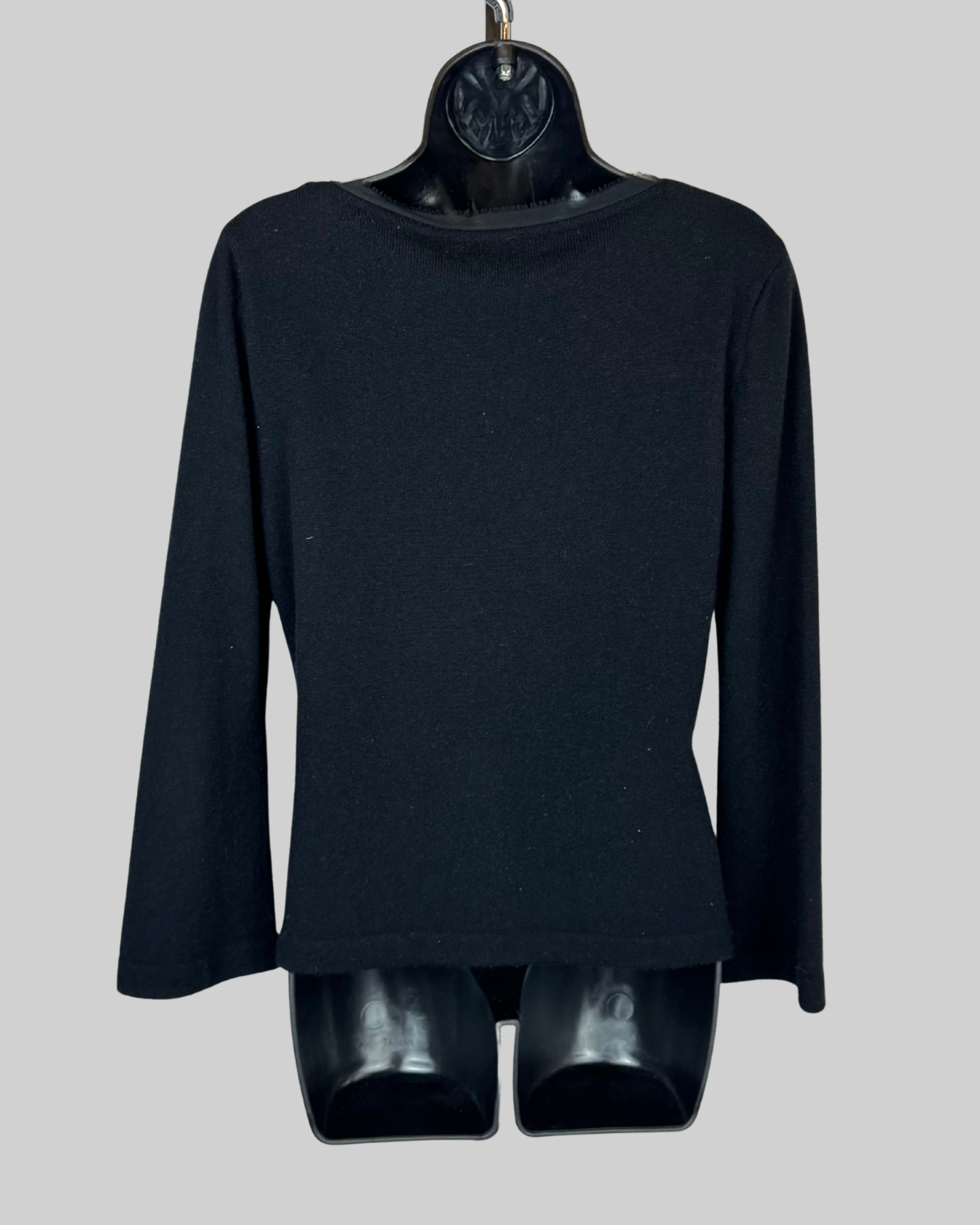 Brunello Cucinelli Cashmere Black Raw Neckline Long Sleeve Sweater