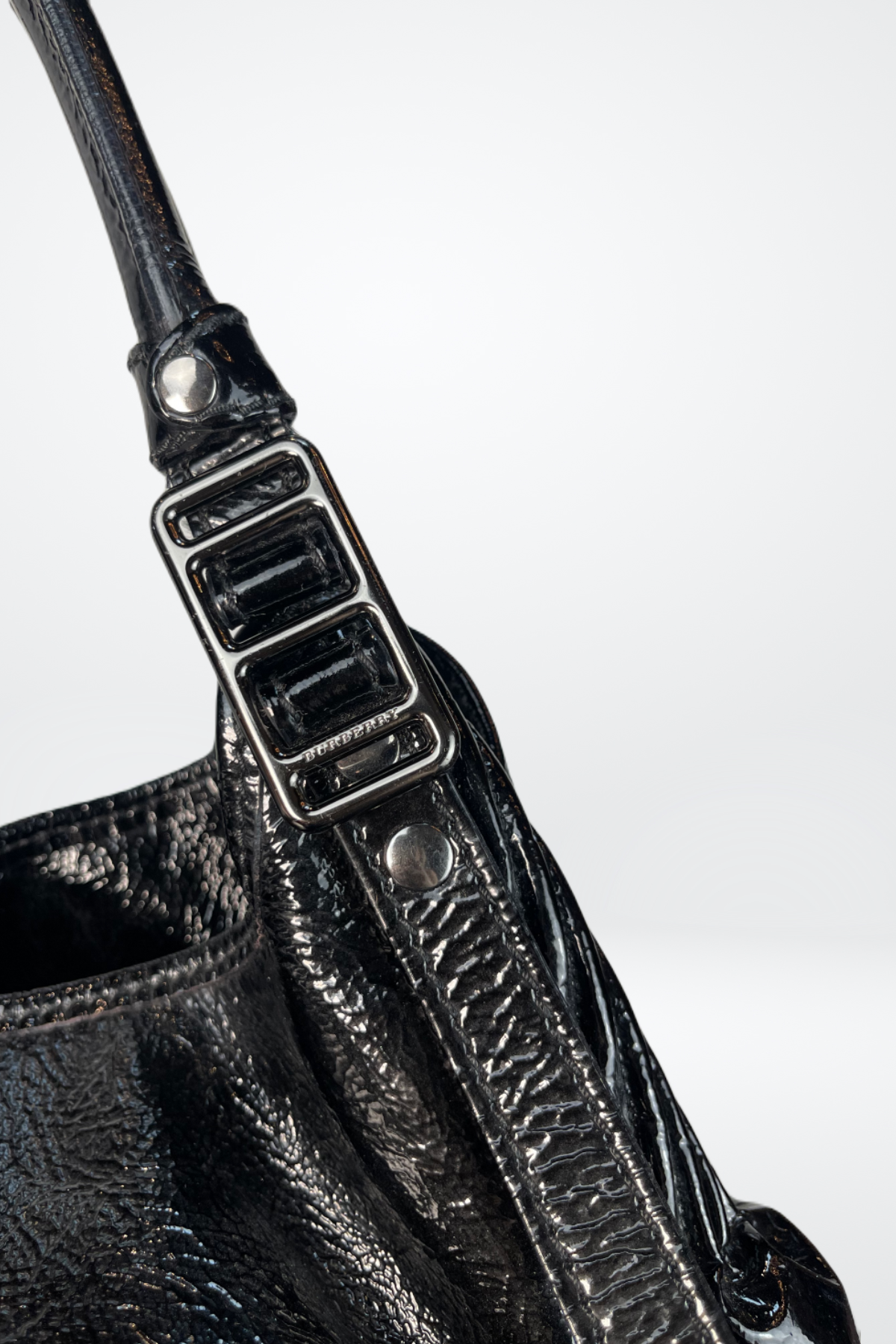 Burberry Patent Leather 4 Inner-Pocket Shoulder Bag