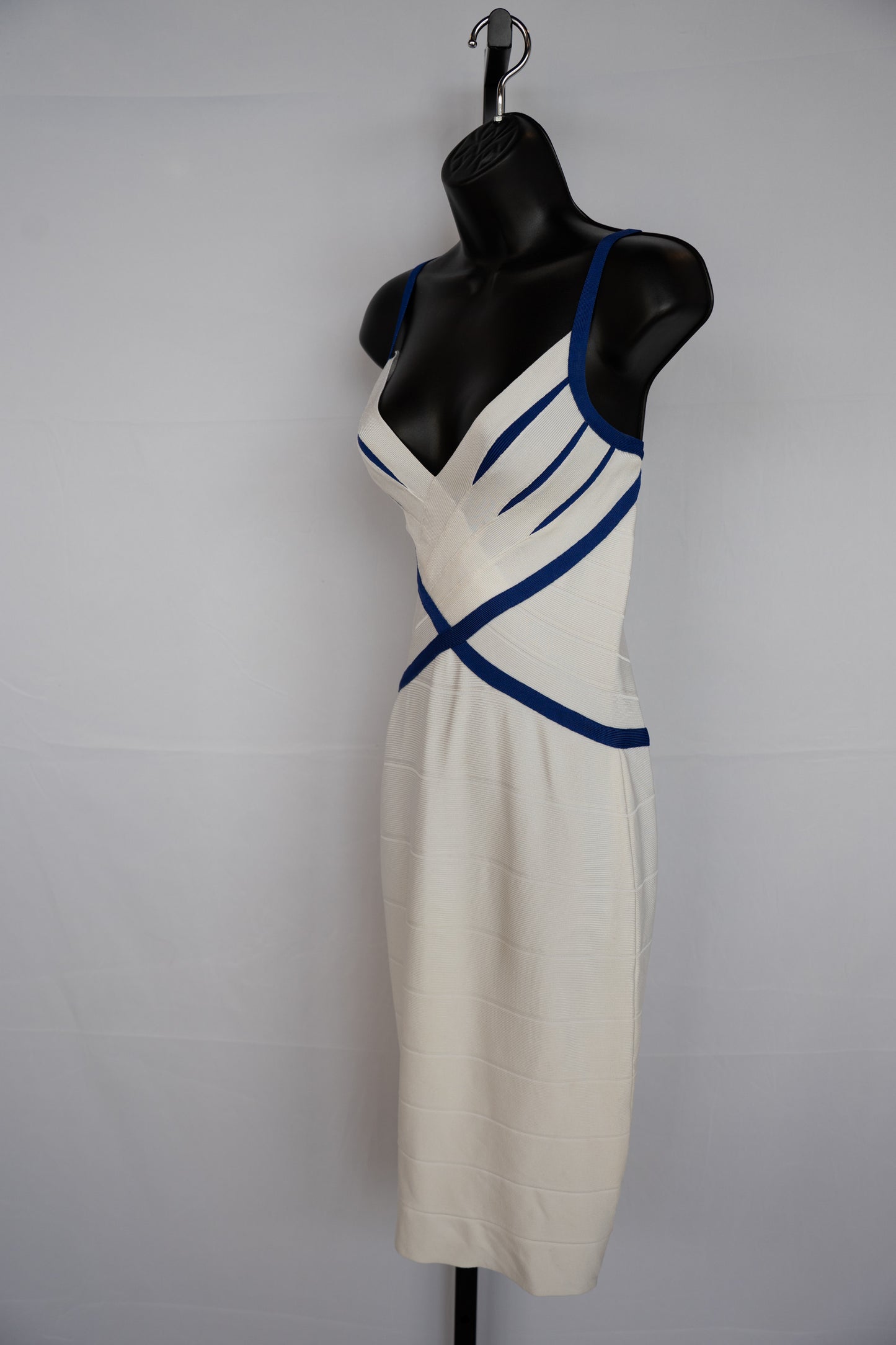 Herve Leger White w Blue Trim Sleeveless Bandage Knee-Length Dress