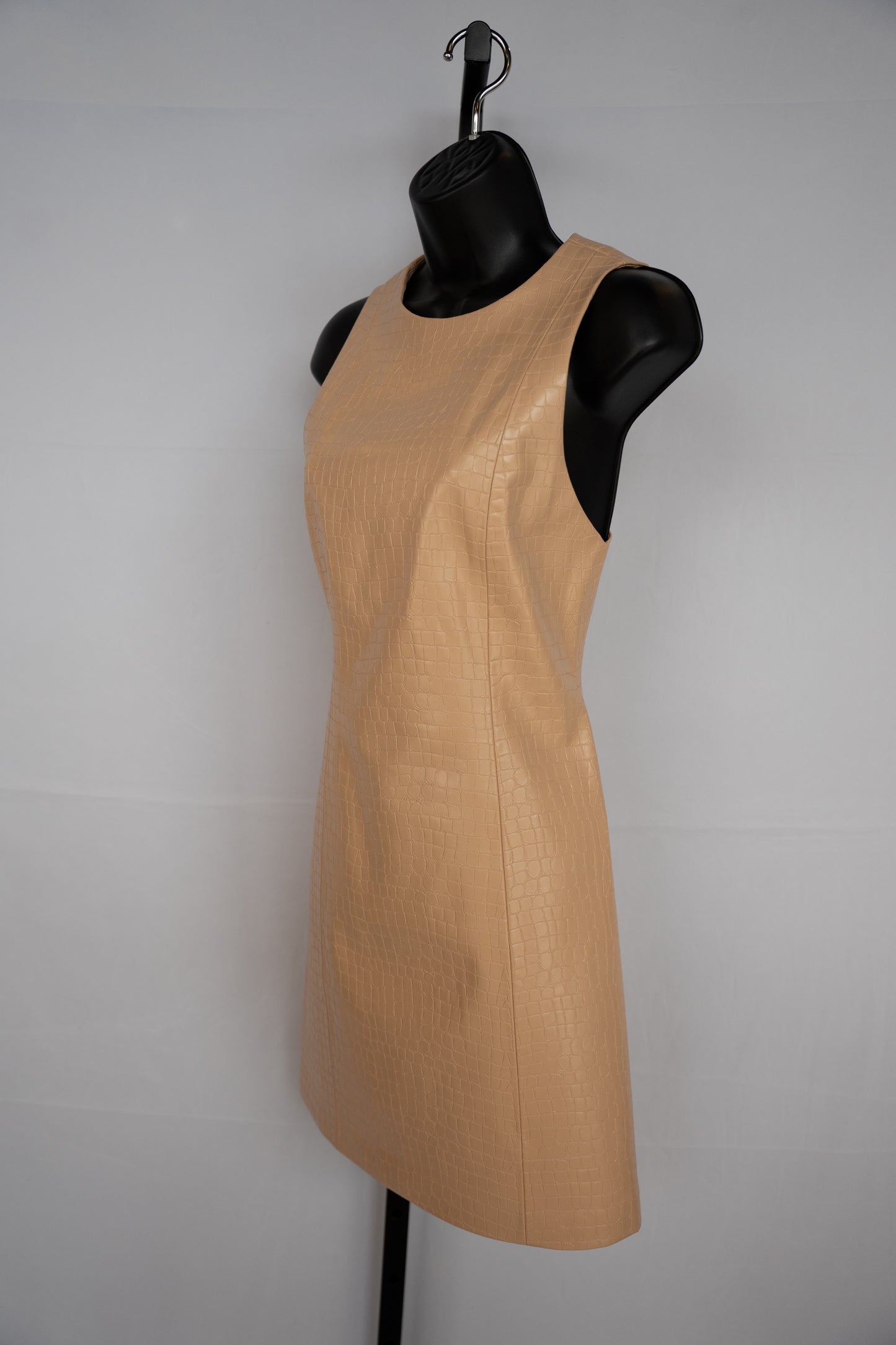 Alice + Olivia Faux Leather Nude-Beige Croc Print Sleeveless Fitted Knee-Length Dress