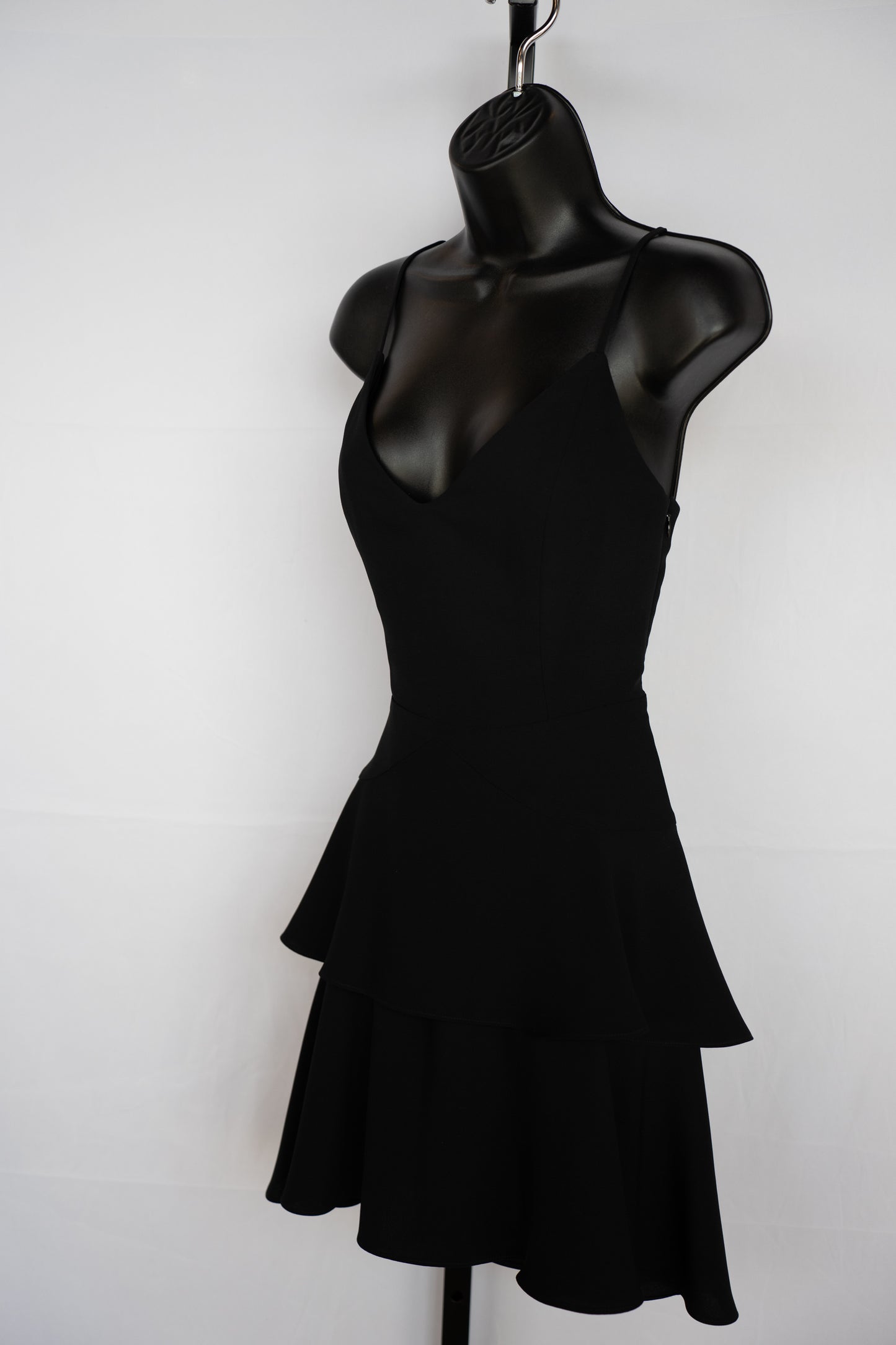 Amanda Uprichard Black Sleeveless V-Neck Fitted Mini Dress w Tiered Ruffles