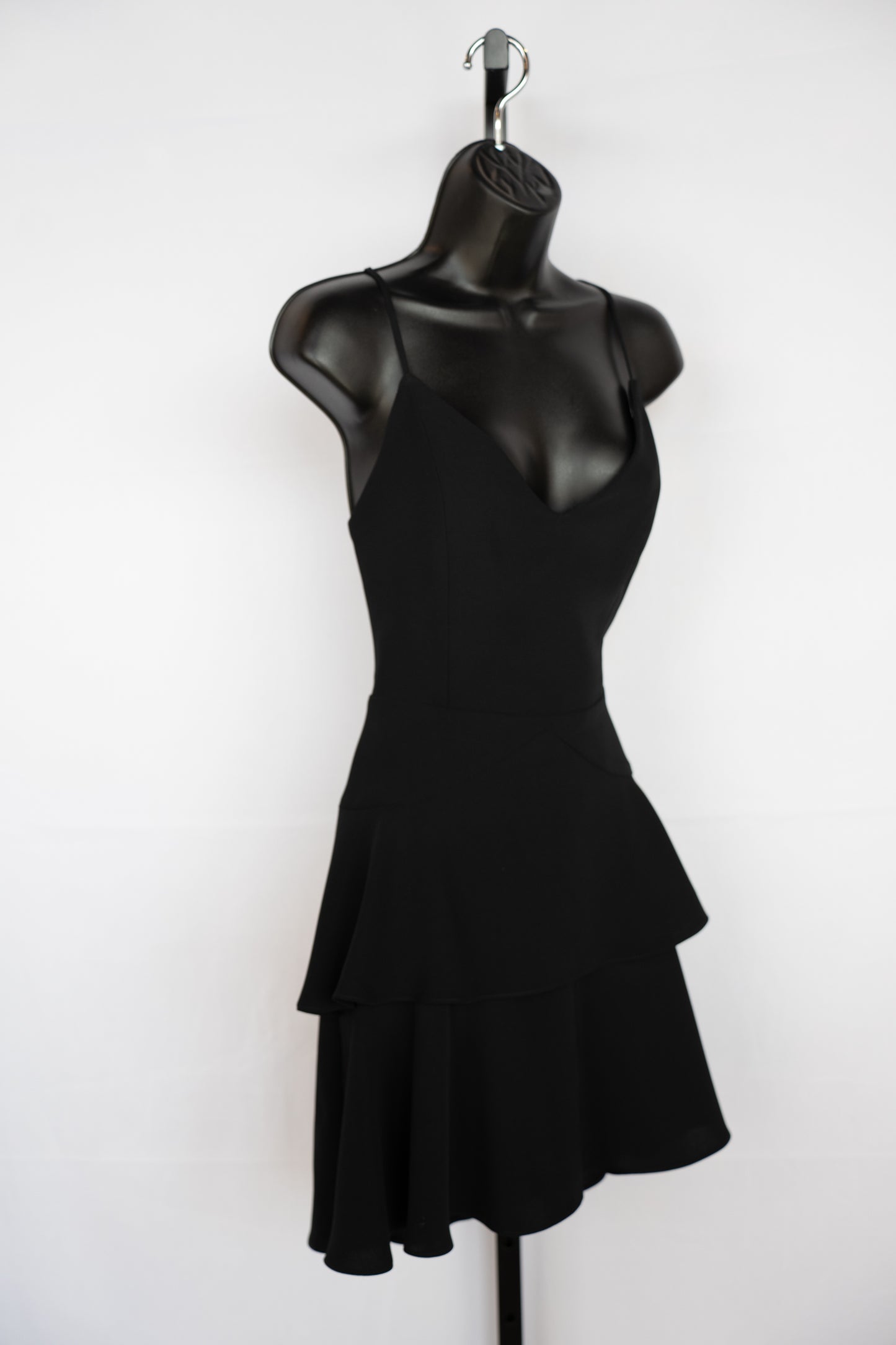 Amanda Uprichard Black Sleeveless V-Neck Fitted Mini Dress w Tiered Ruffles