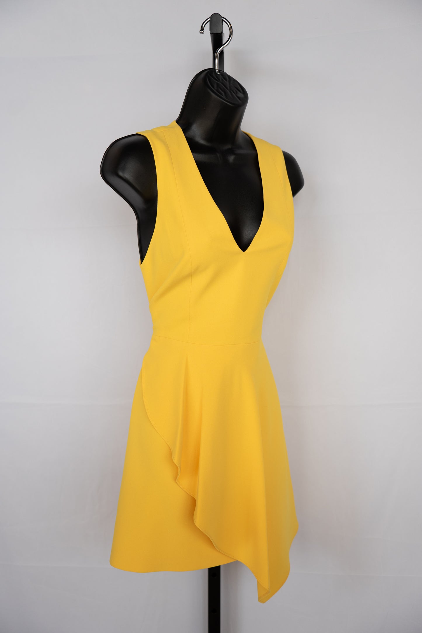 Alice + Olivia Yellow Sleeveless V-Neck Mini Dress w Layered Ruffle Hem