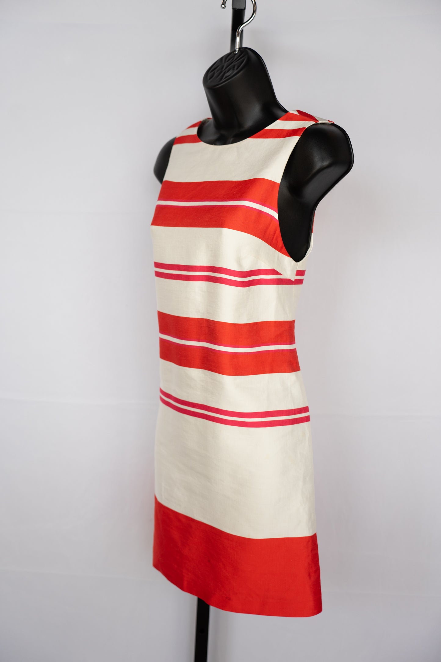 Alice + Olivia White Pink & Red Stripe High-Neck Sleeveless Knee-Length Dress