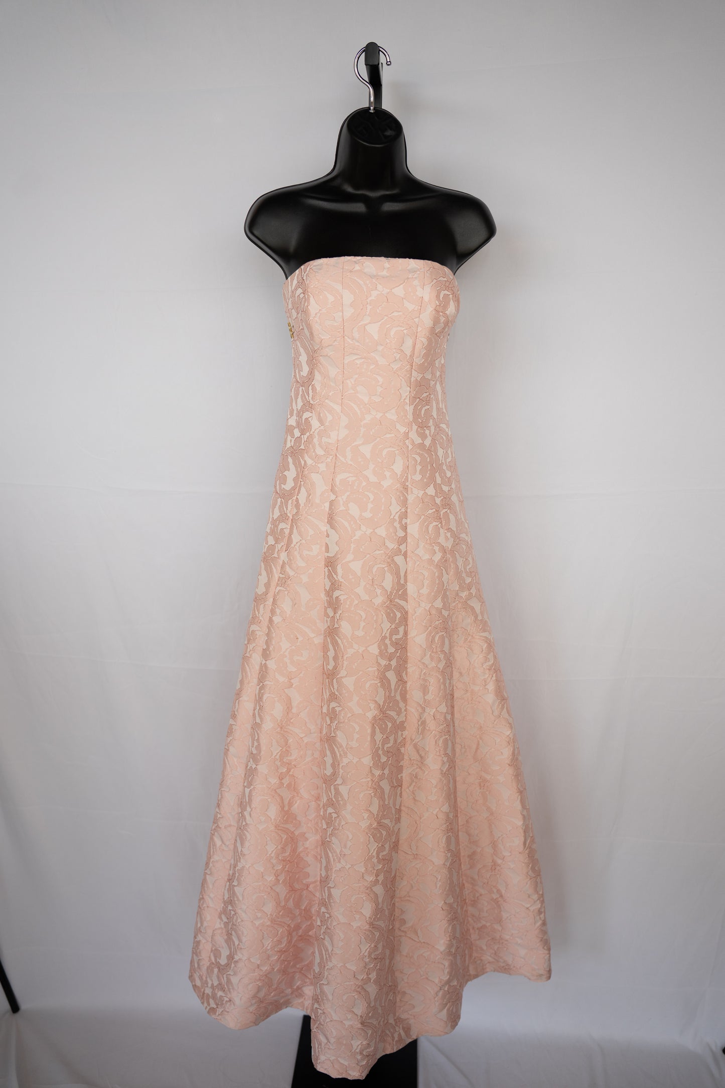 Lauren Ralph Lauren Pale Pink Embroidered Lace Print Strapless Gown