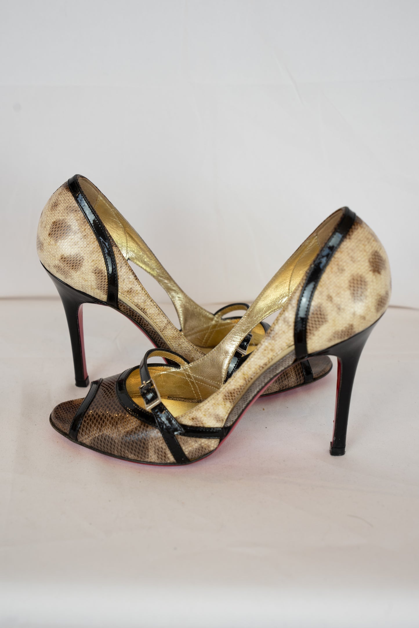 Luciano Padovan Ombre Brown Snakeskin Peep Toe Buckle Strap Pumps w Black Trim