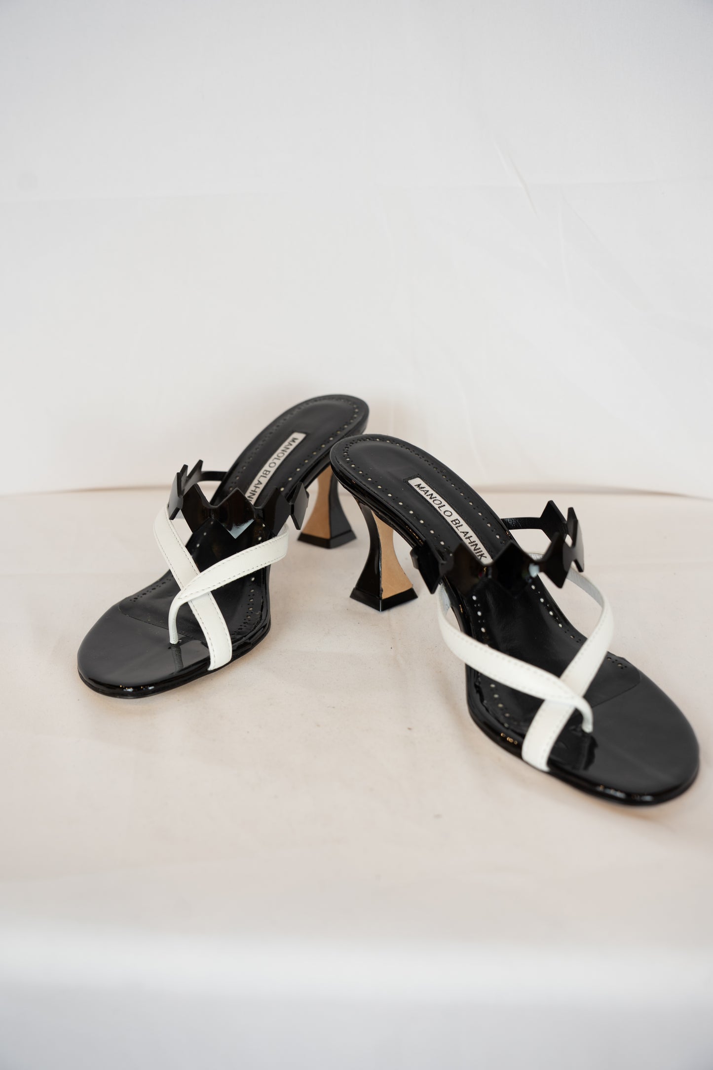 DUSTBAG - Manolo Blahnik Black & White Strappy Heeled Sandals