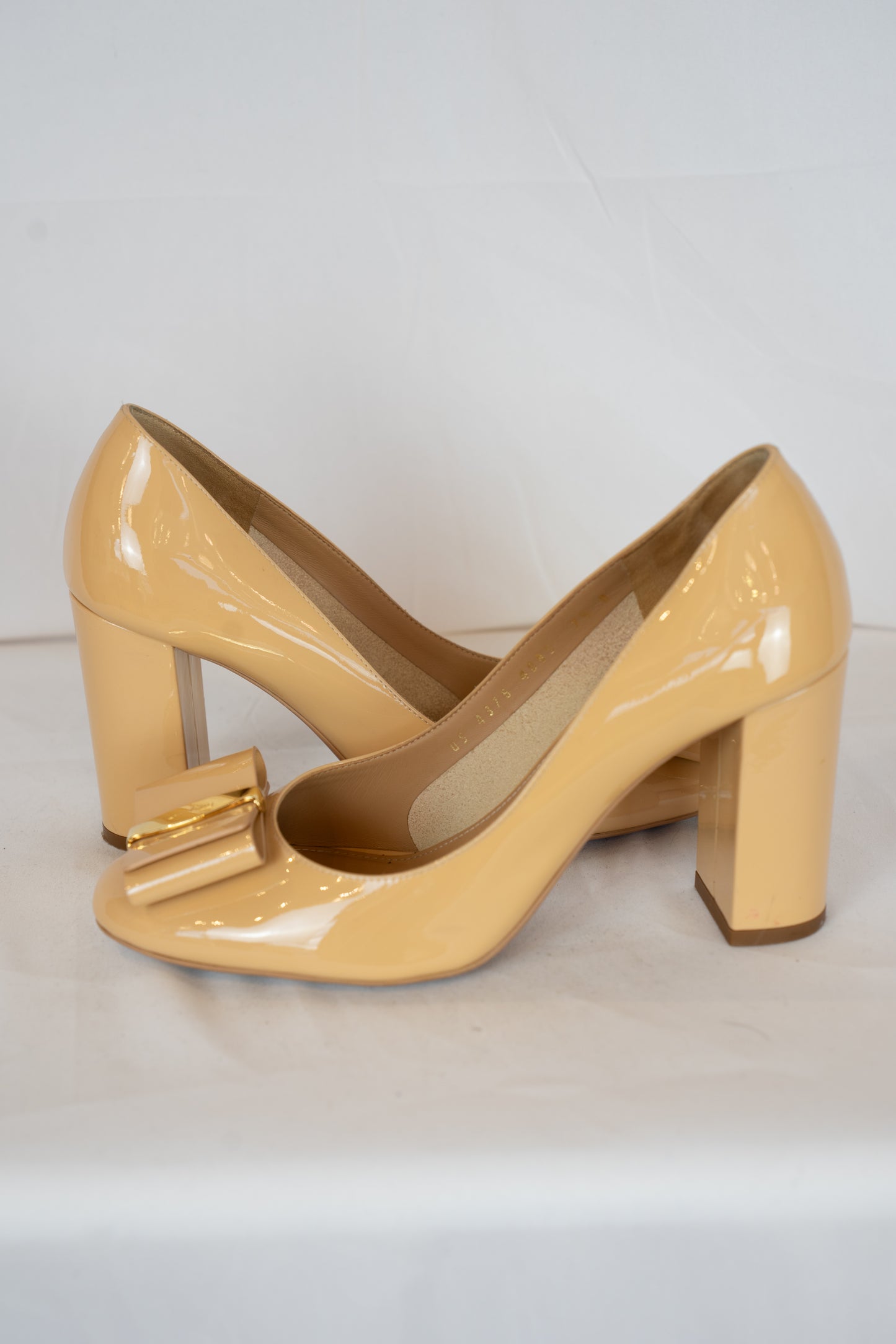 Ferragamo Nude Round Toe Pumps w/ Toe Bow