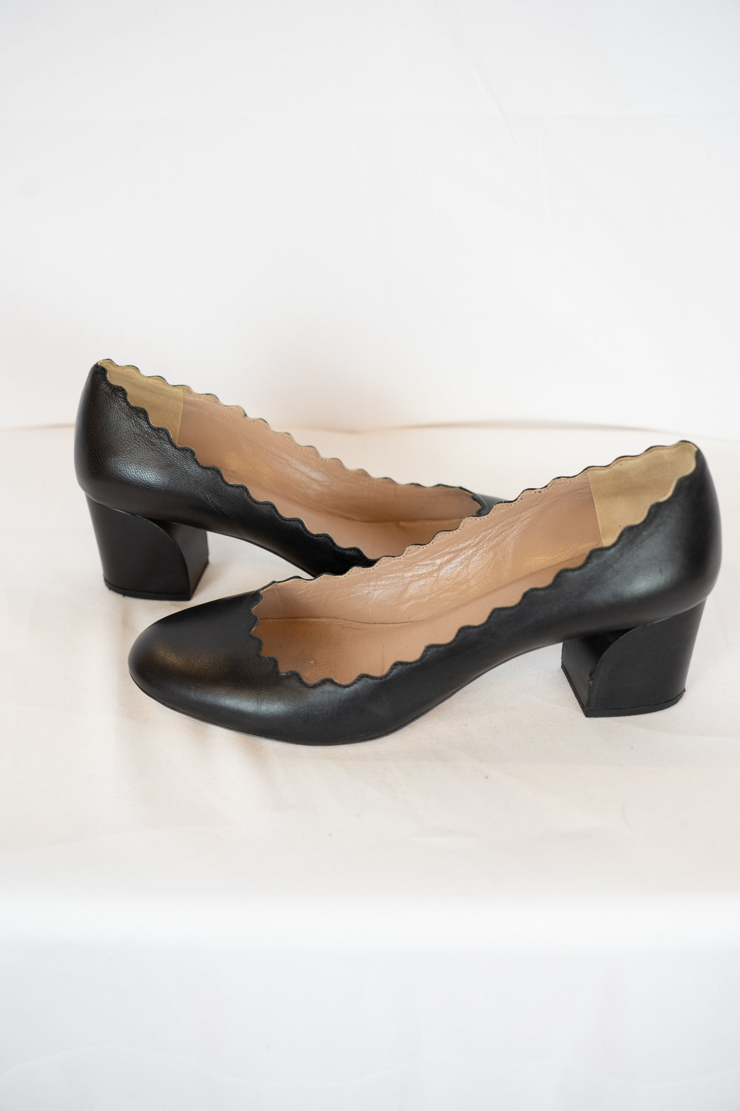 Chloe Black Leather Scalloped Chunk Heel Round Toe Pumps