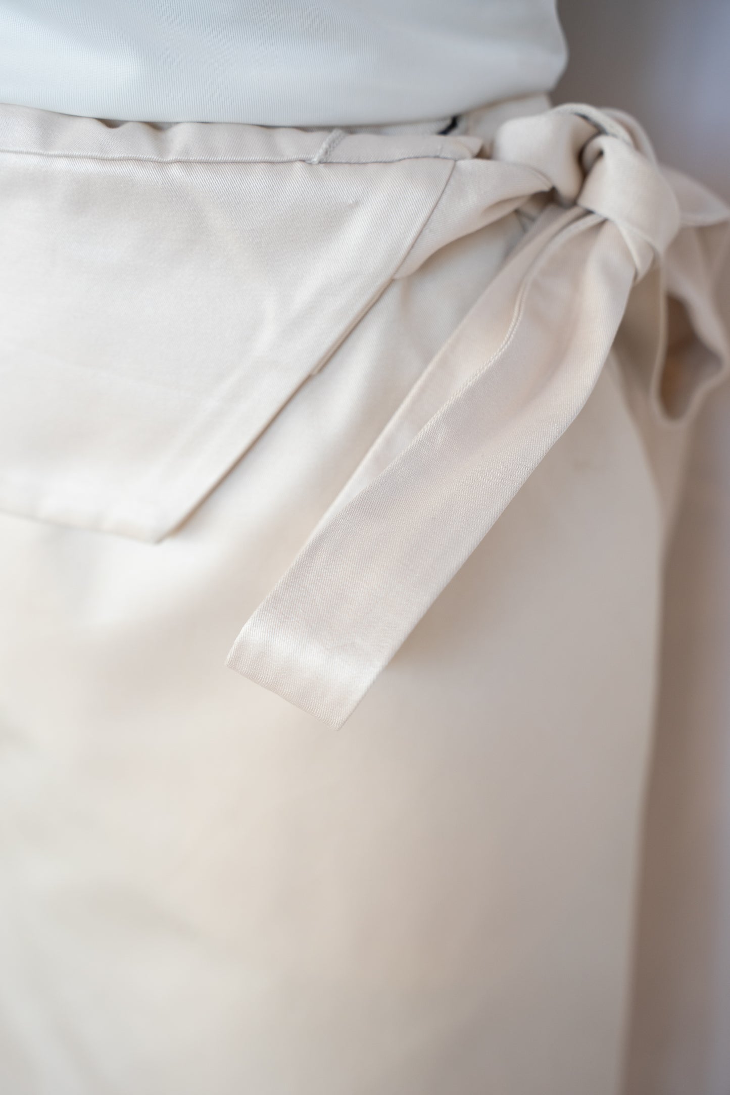 Celine Silk Button Tie-Front Knee-Length Skirt