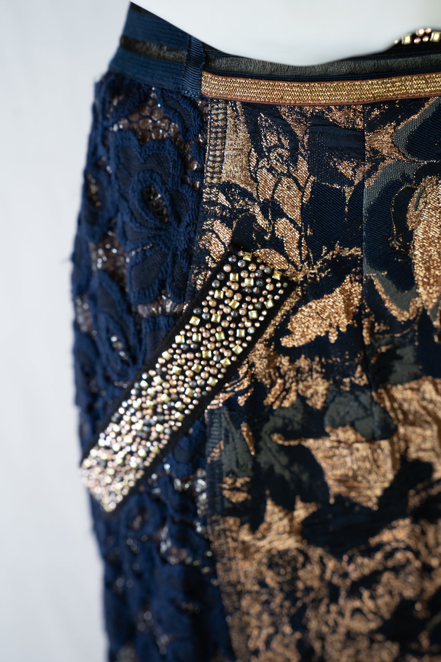 Byron Lars Navy & Gold Beaded, Lace & Floral Midi Skirt w Back Zip