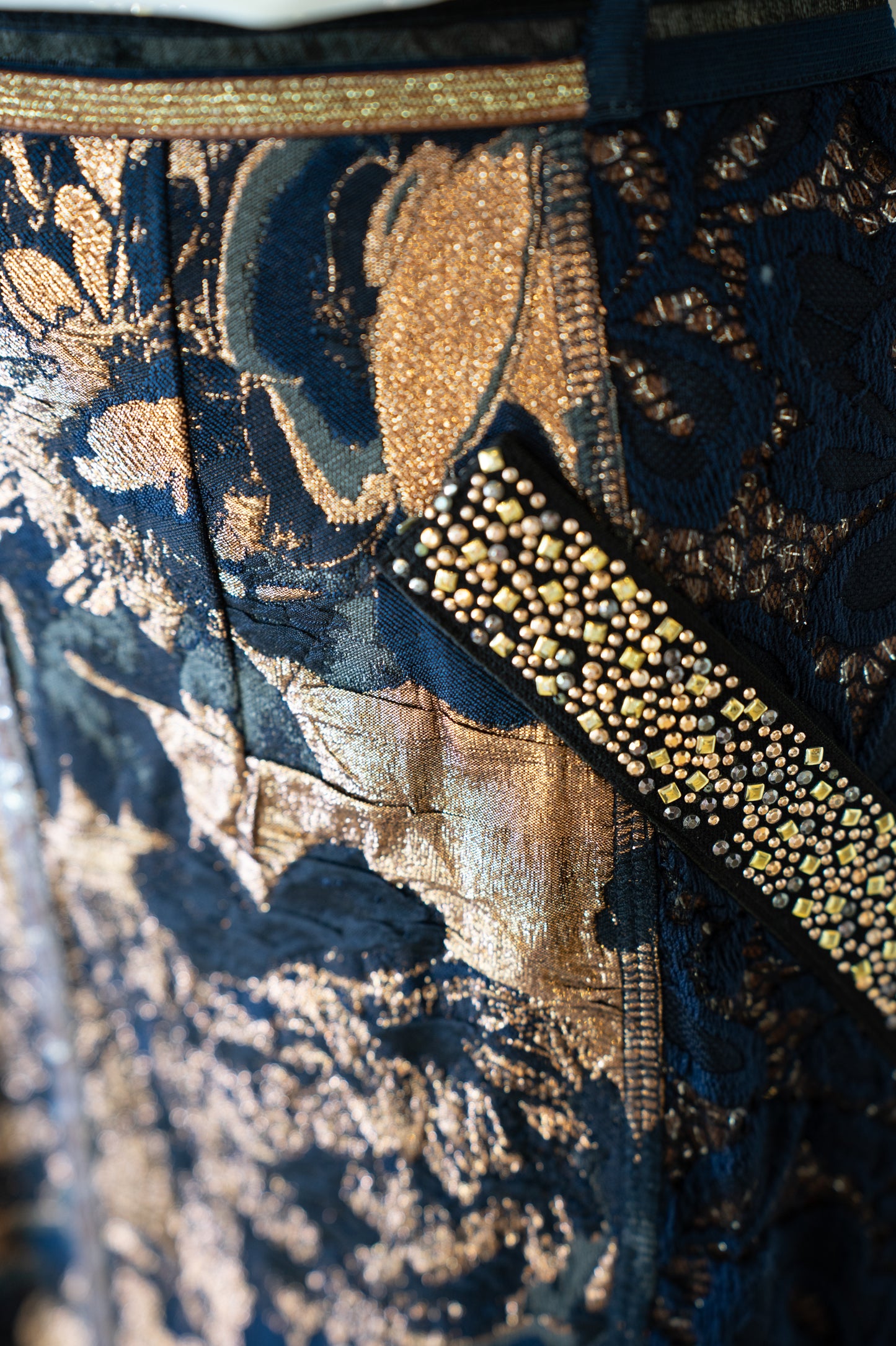 Byron Lars Navy & Gold Beaded, Lace & Floral Midi Skirt w Back Zip
