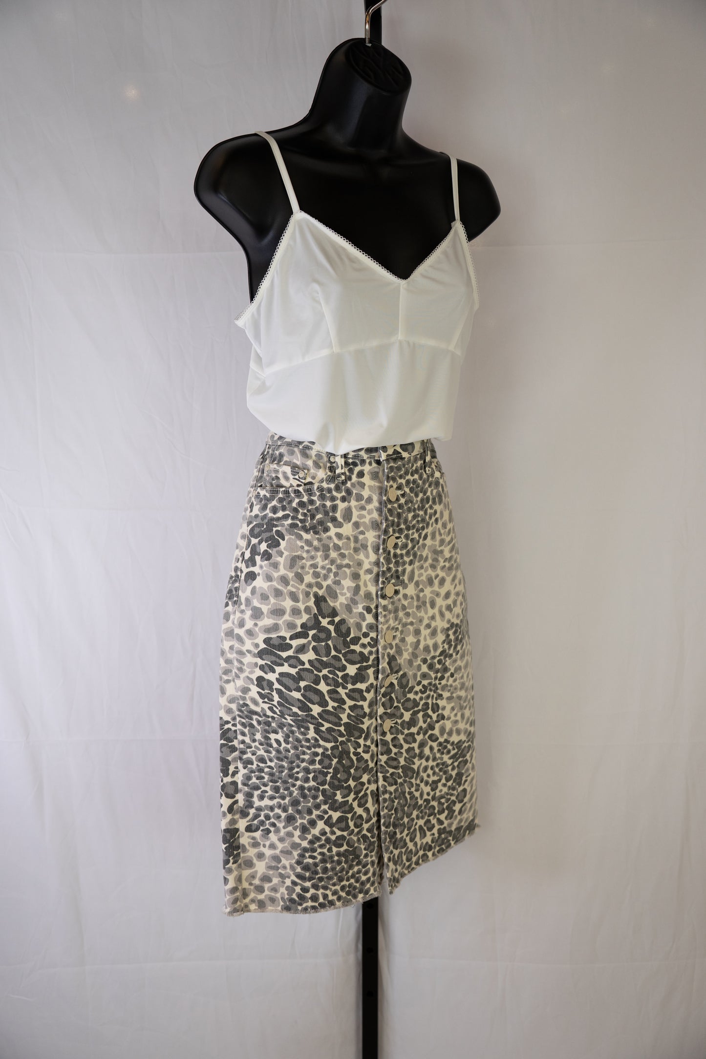 Mother Denim Grey & White Leopard Print High-Waist Button Down Knee-Length Skirt NWT