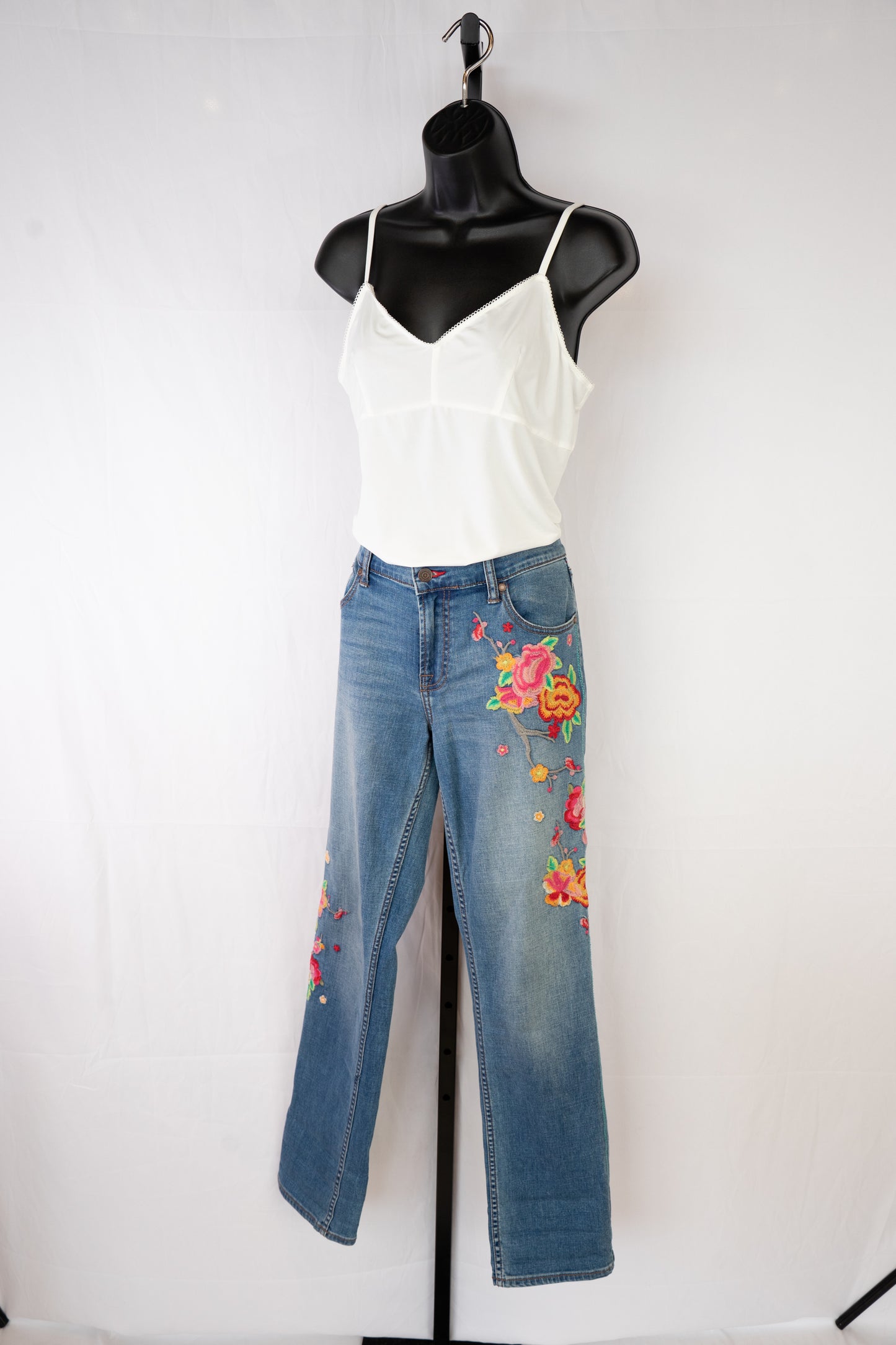 Johnny Was Medium Wash Floral Embroidered Mid-Rise Distressed Raw Boot Cut Jeans
