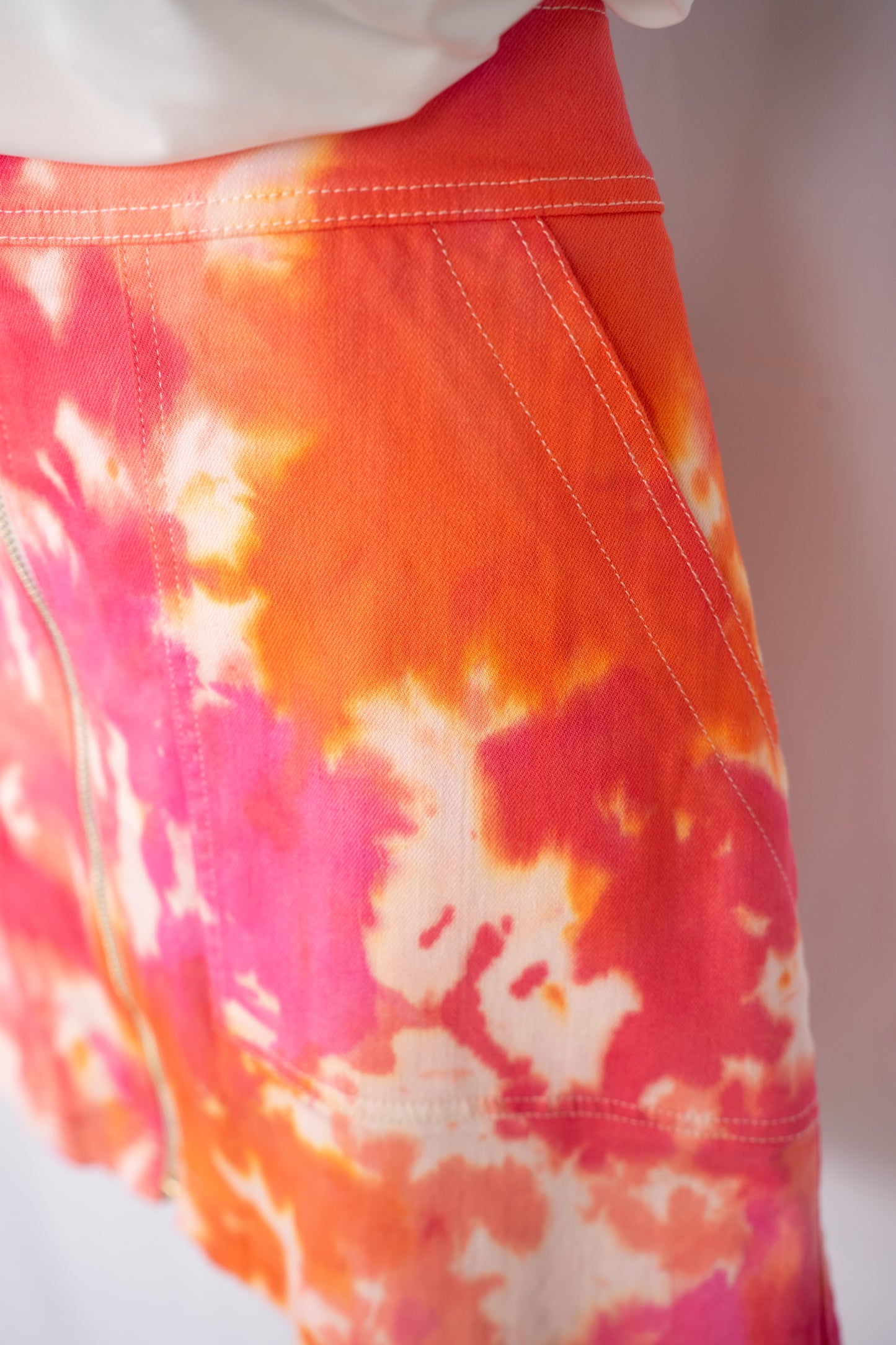 Trina Turk Pink Orange Tie-Dye Zip Up Mini Skirt NWT