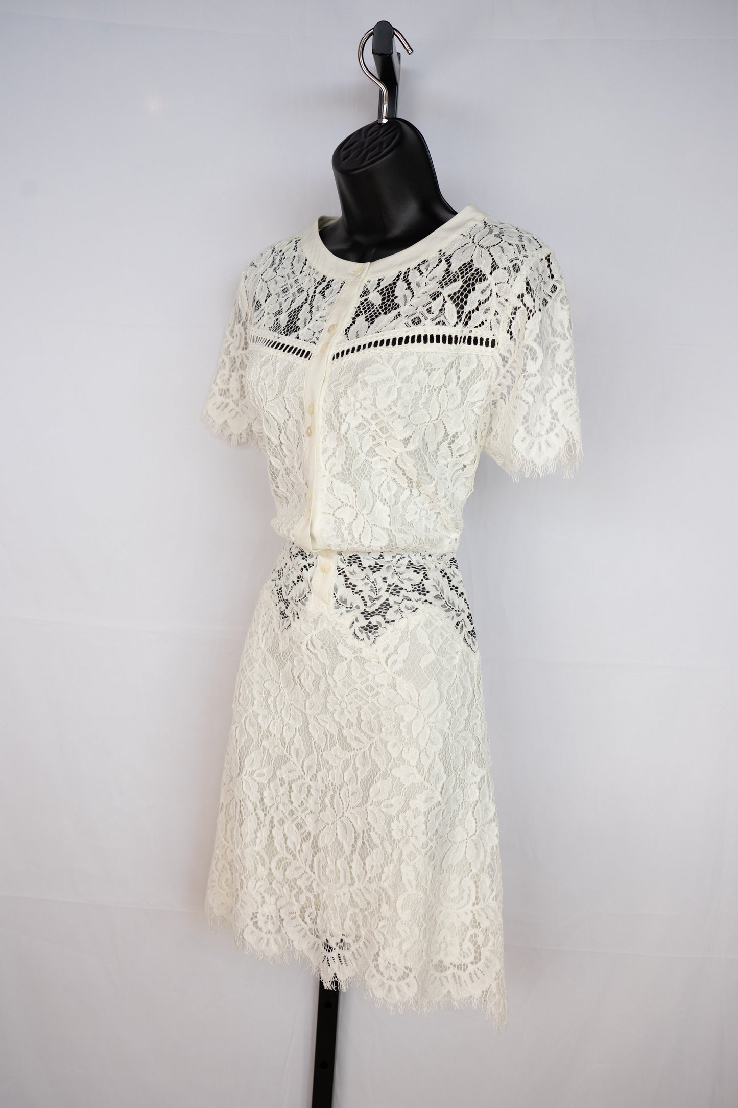 Marjolaine White Lace Short Sleeve Button Up Knee-Length Dress NWT