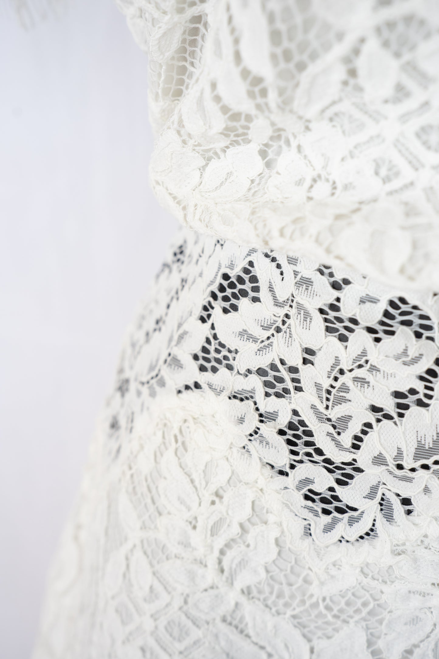 Marjolaine White Lace Short Sleeve Button Up Knee-Length Dress NWT