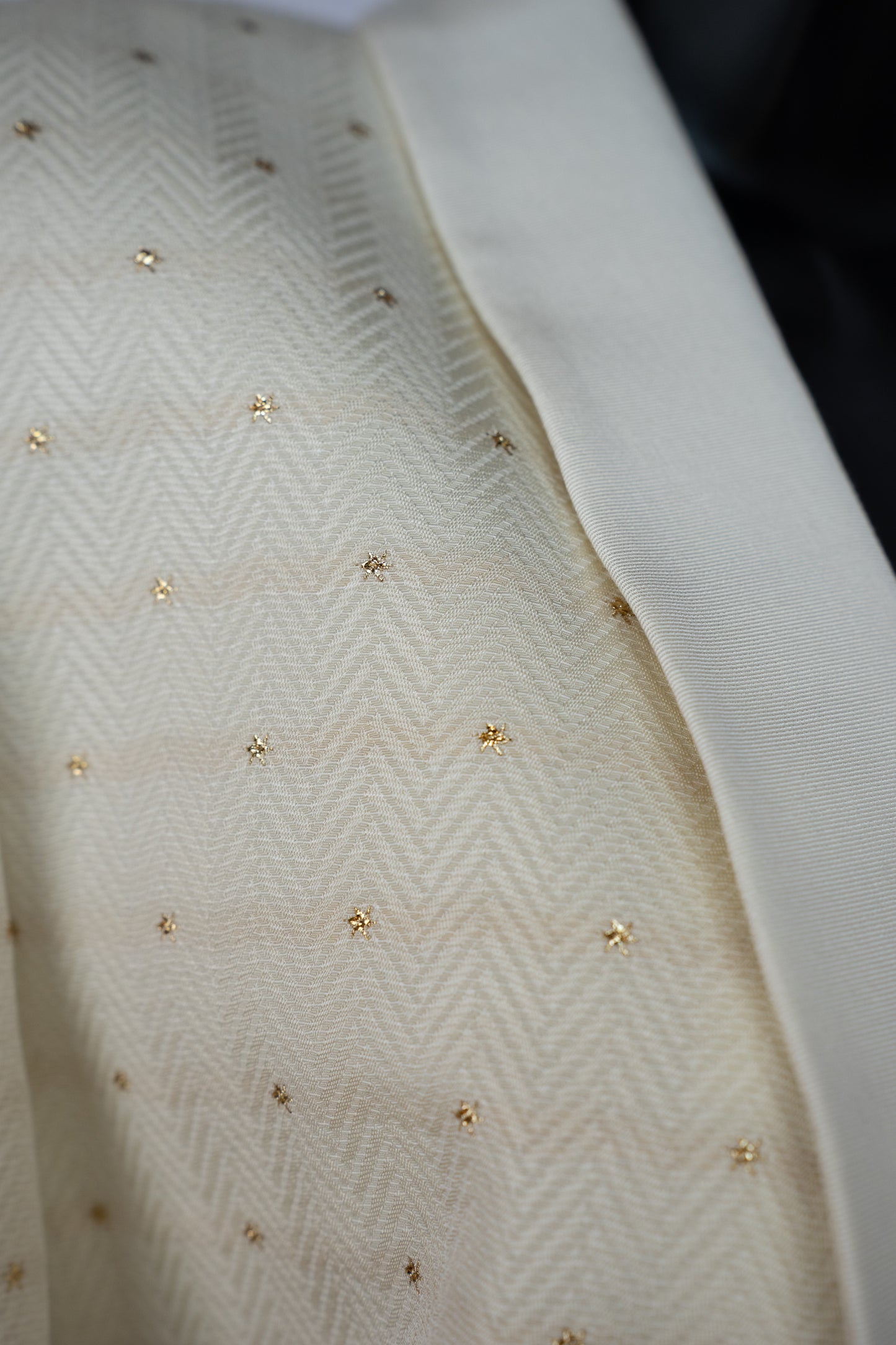 Zadig & Voltaire Pearl White Open Face Blazer w Gold Sparkle Dot Detail