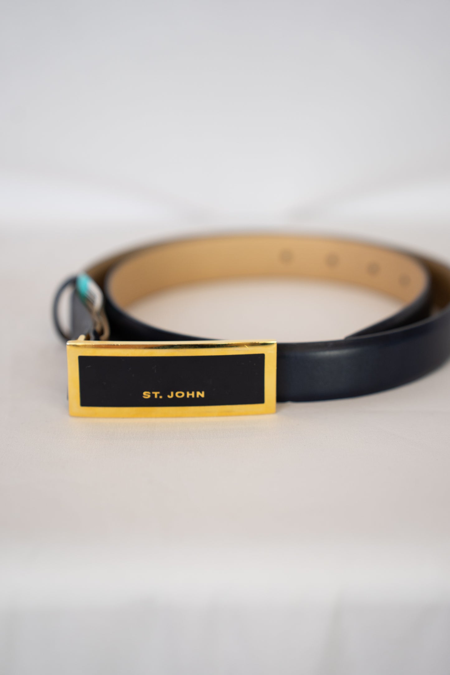 St. John Leather Skinny Navy Belt w Black & Gold Rectangle Logo Buckle