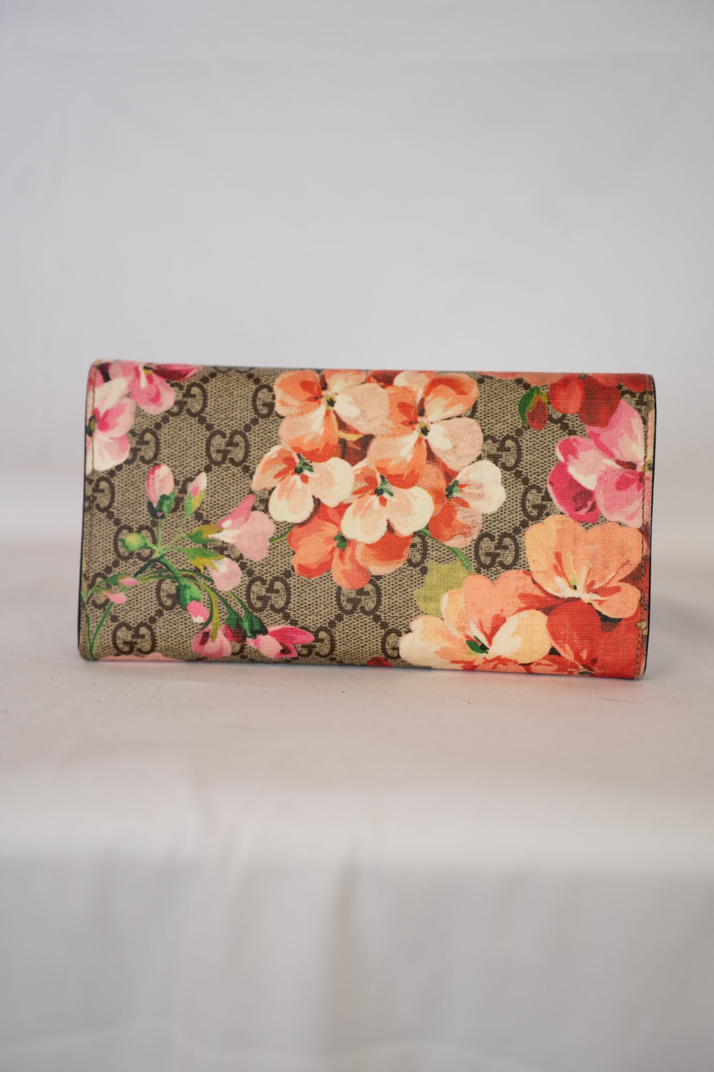 COMES WITH BOX -Gucci GG Blooms Monogram Long Bifold Button Wallet