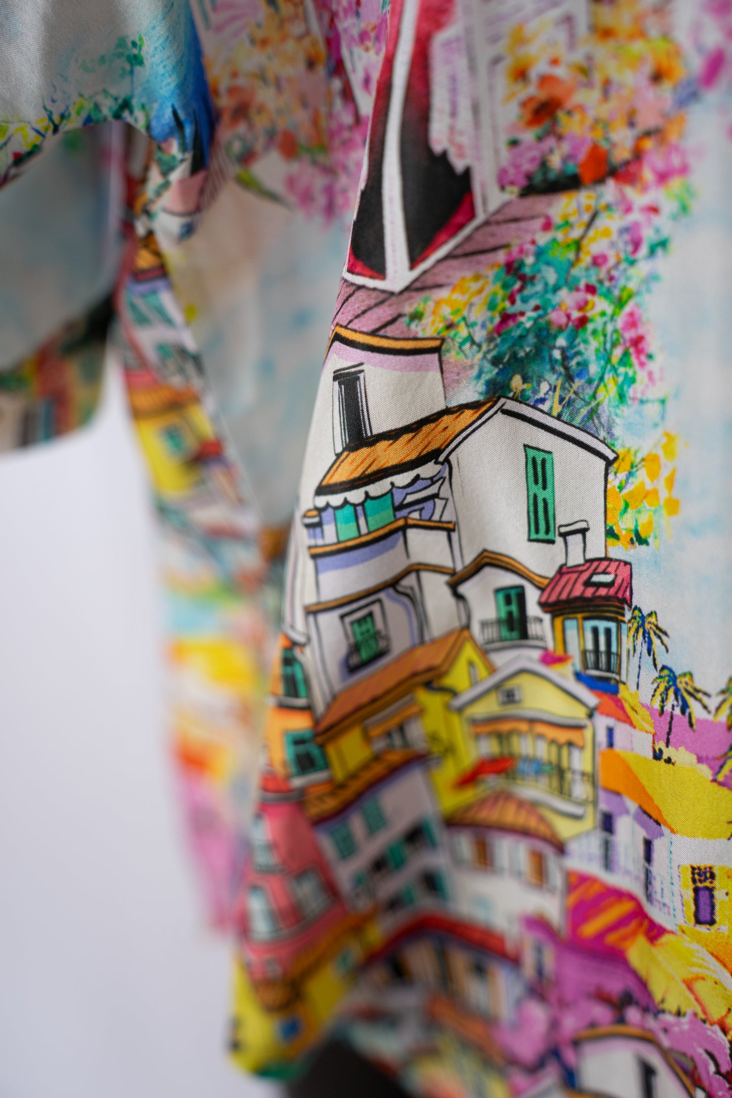 Johnny Was Silk Landscape Print Button Down Short Sleeve Blouse
