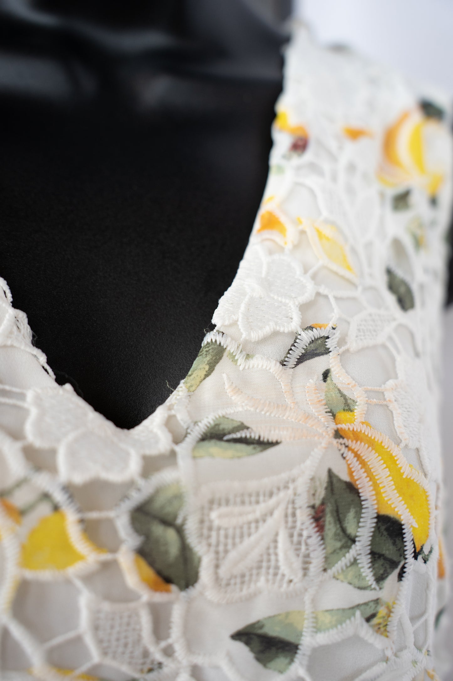 White House Black Market White Crochet Yellow Floral Sleeveless Ruffle Tank