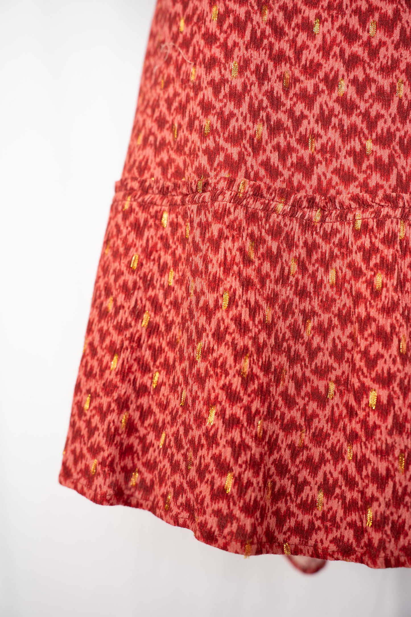 Paige Pink & Red Print Short-Sleeve Neck & Waist Tie Knee-Length Dress w Gold Specs