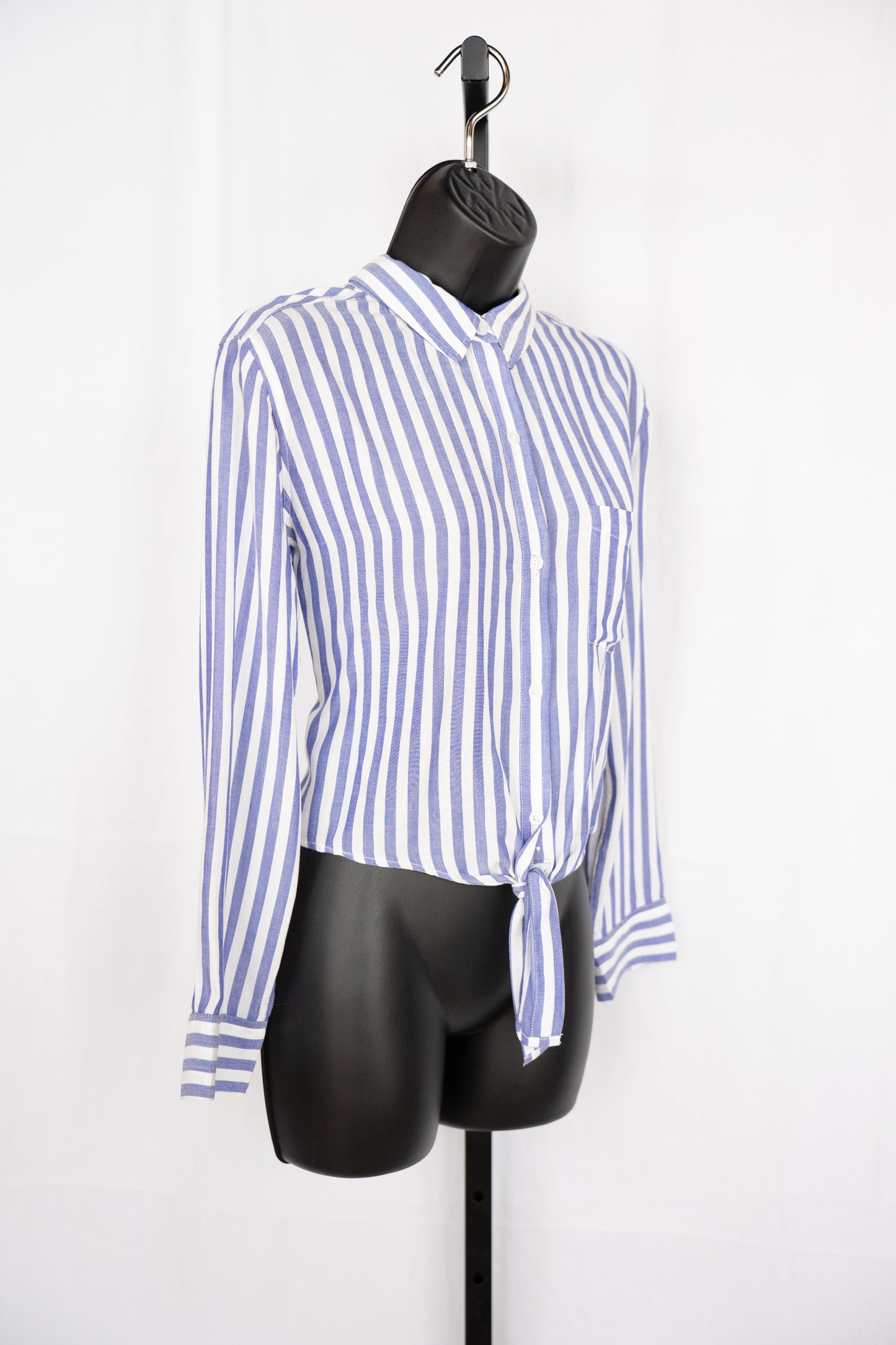 Rails Blue & white Striped Long Sleeve Knot Tie Button Up Blouse