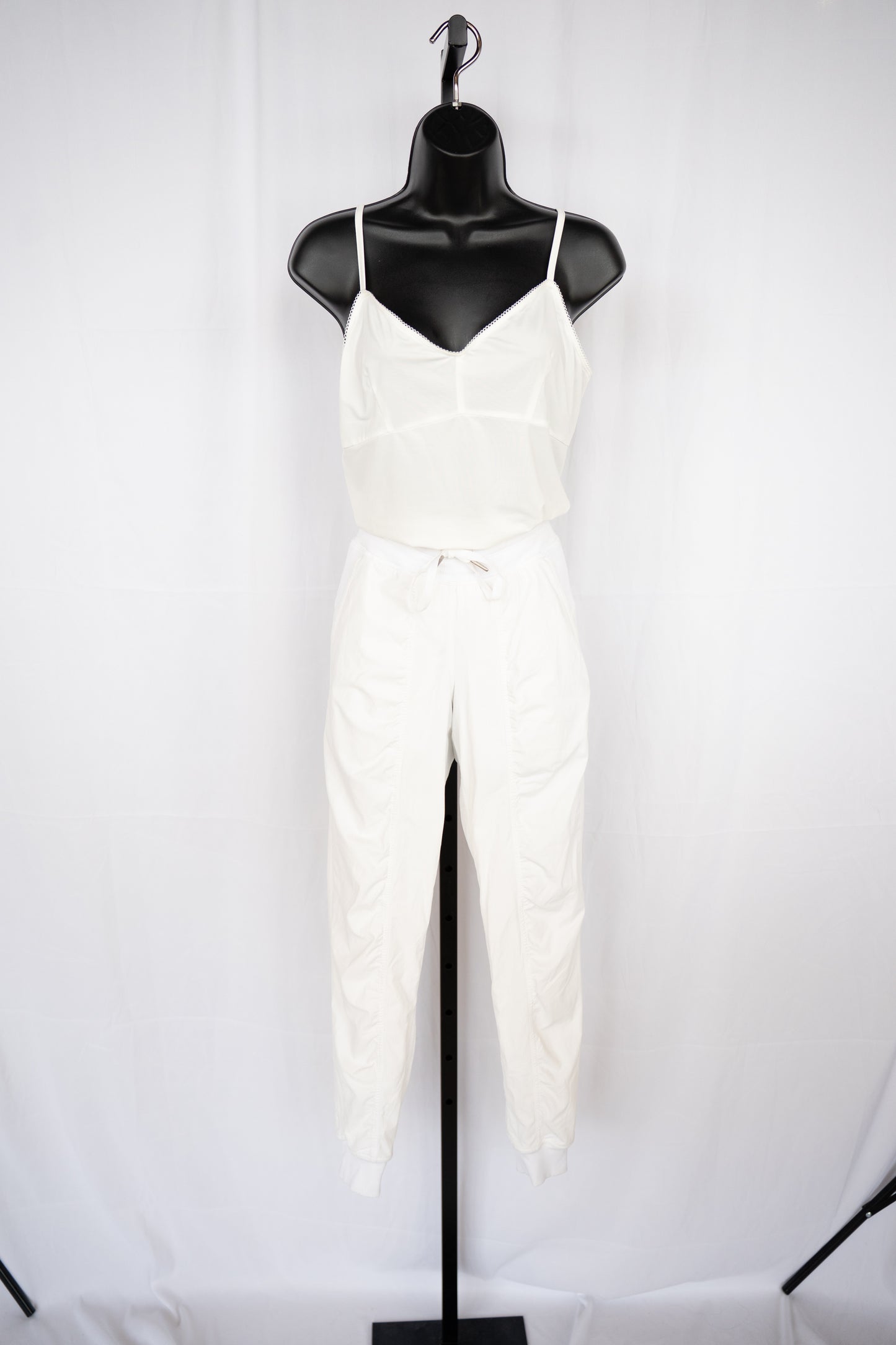 Lululemon White Ruched Relaxed Fit Joggers