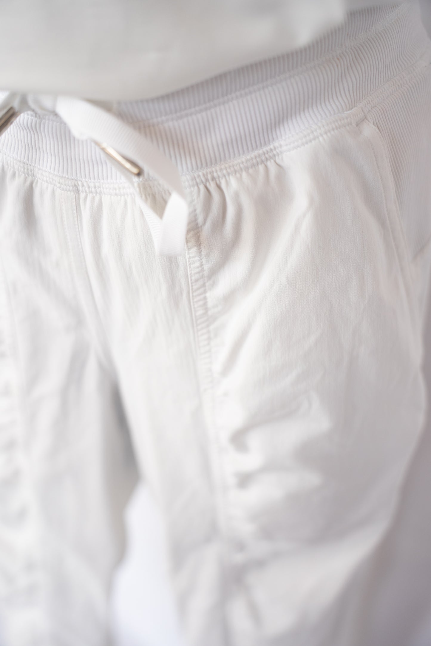 Lululemon White Ruched Relaxed Fit Joggers