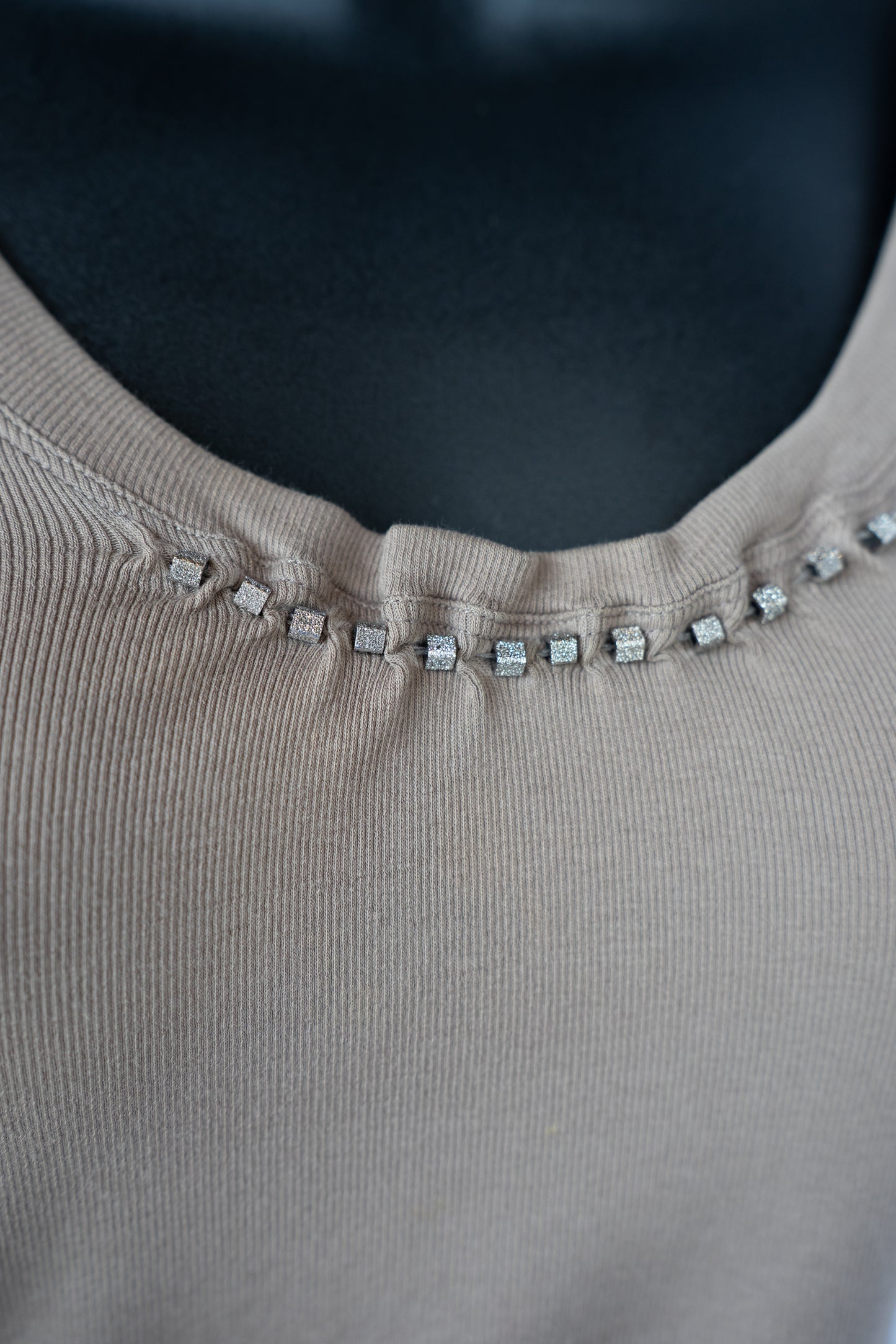 Brunello Cucinelli Dark Taupe 1/2 Sleeve Signature Bead Neckline Top