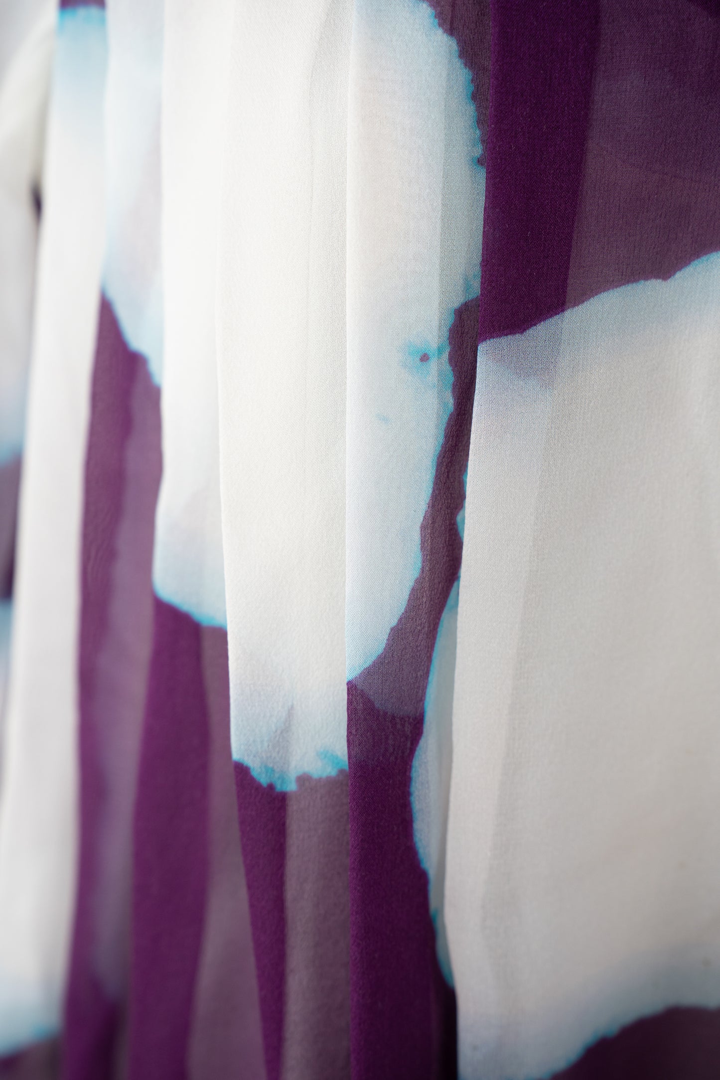 DVF Silk Purple & White Print U-Neck Long Sleeve Blouse