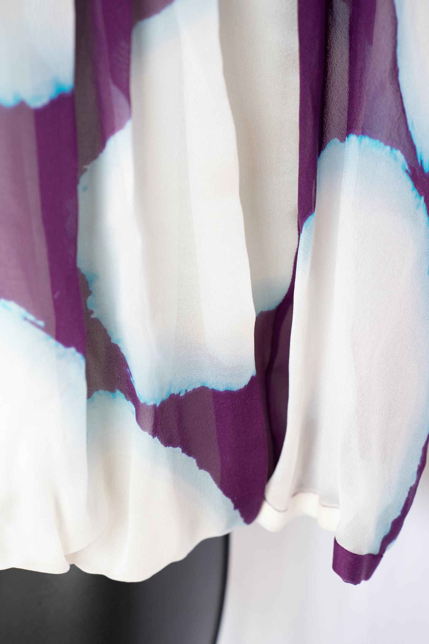 DVF Silk Purple & White Print U-Neck Long Sleeve Blouse