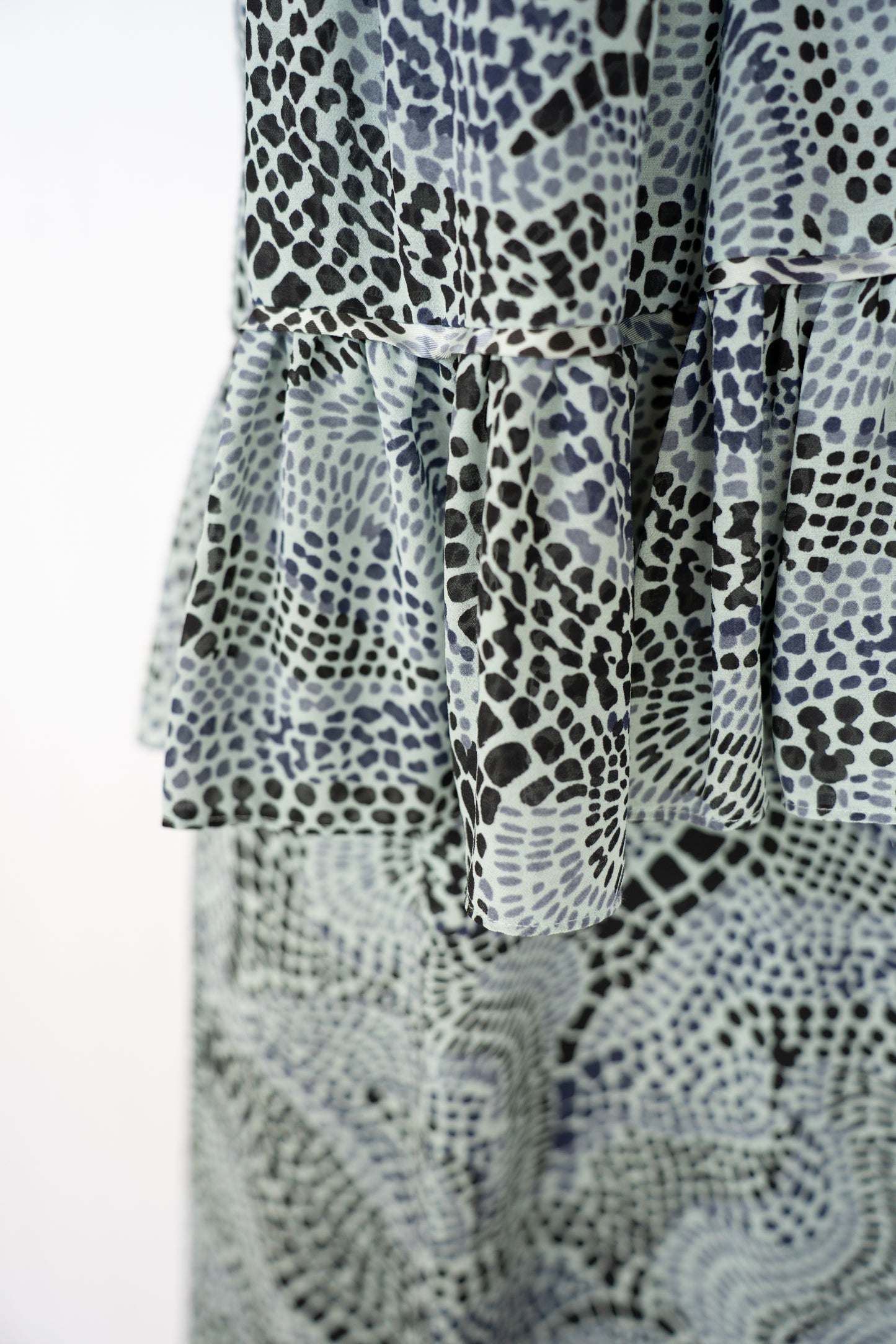 Cinq a Sept Blue & Navy Print Cross front Sleeveless Ruffle Midi Dress