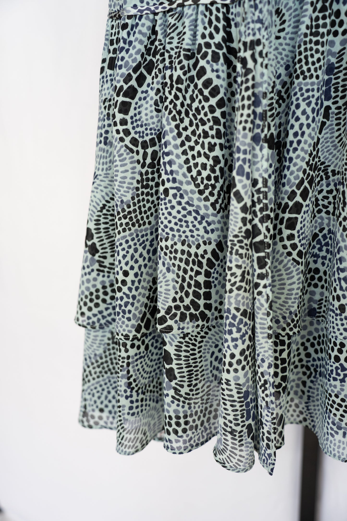 Cinq a Sept Blue & Navy Print Cross front Sleeveless Ruffle Midi Dress
