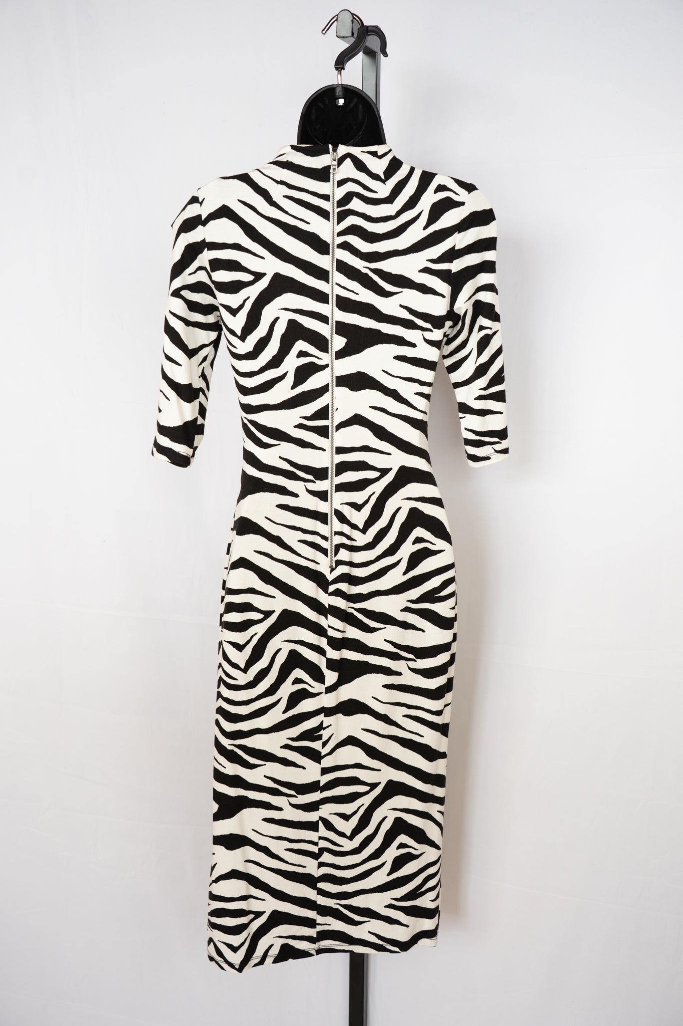 Alice + Olivia Black White Zebra Print High-Neck 1/2 Sleeve Midi Dress