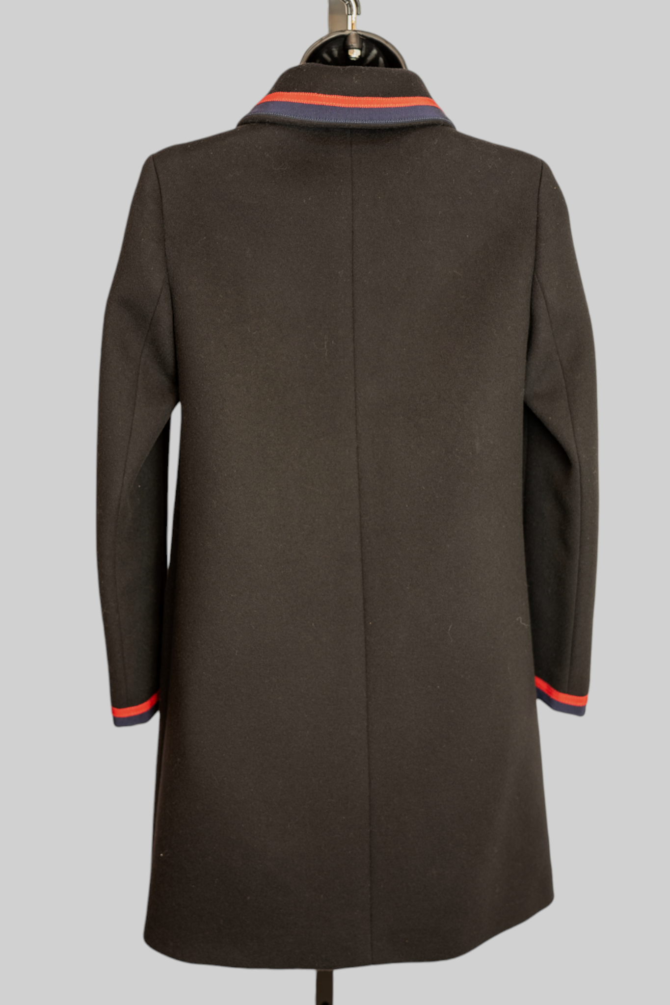 Gucci Wool Black w Navy Red Stripe Bow Tie Detail Clasp Mid-Length Coat