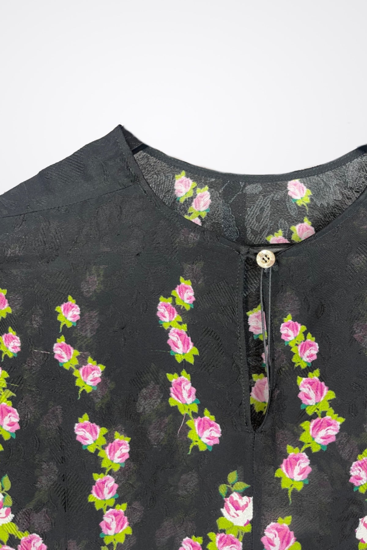Gucci Roses Print Short Sleeve Blouse NWT