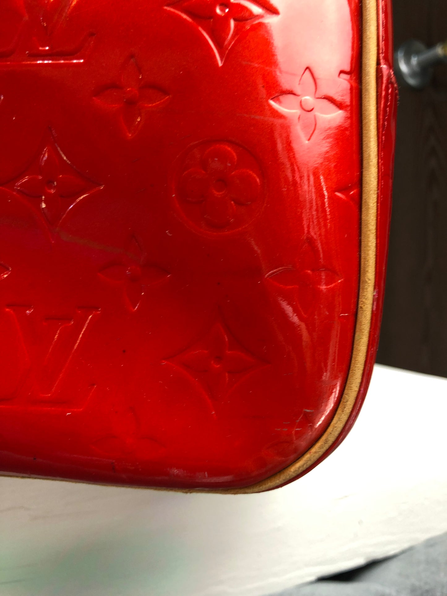 Louis Vuitton Rouge Red Leather "Vernis Sutton" Shoulder Bag Tote Bag