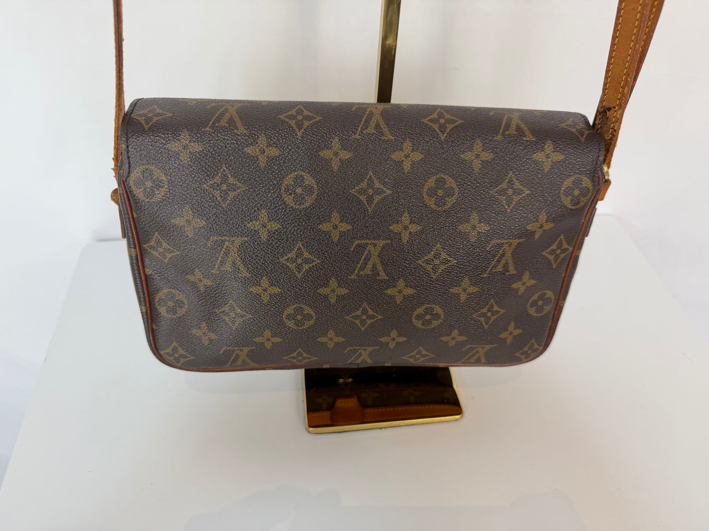 Louis Vuitton Monogram Saint Germain 28 Crossbody Bag