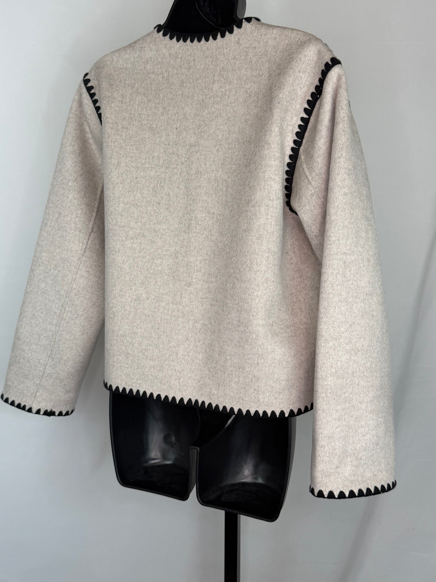 Rails Wool Grey w Black Scalloped Trim Button Up Jacket w Pockets