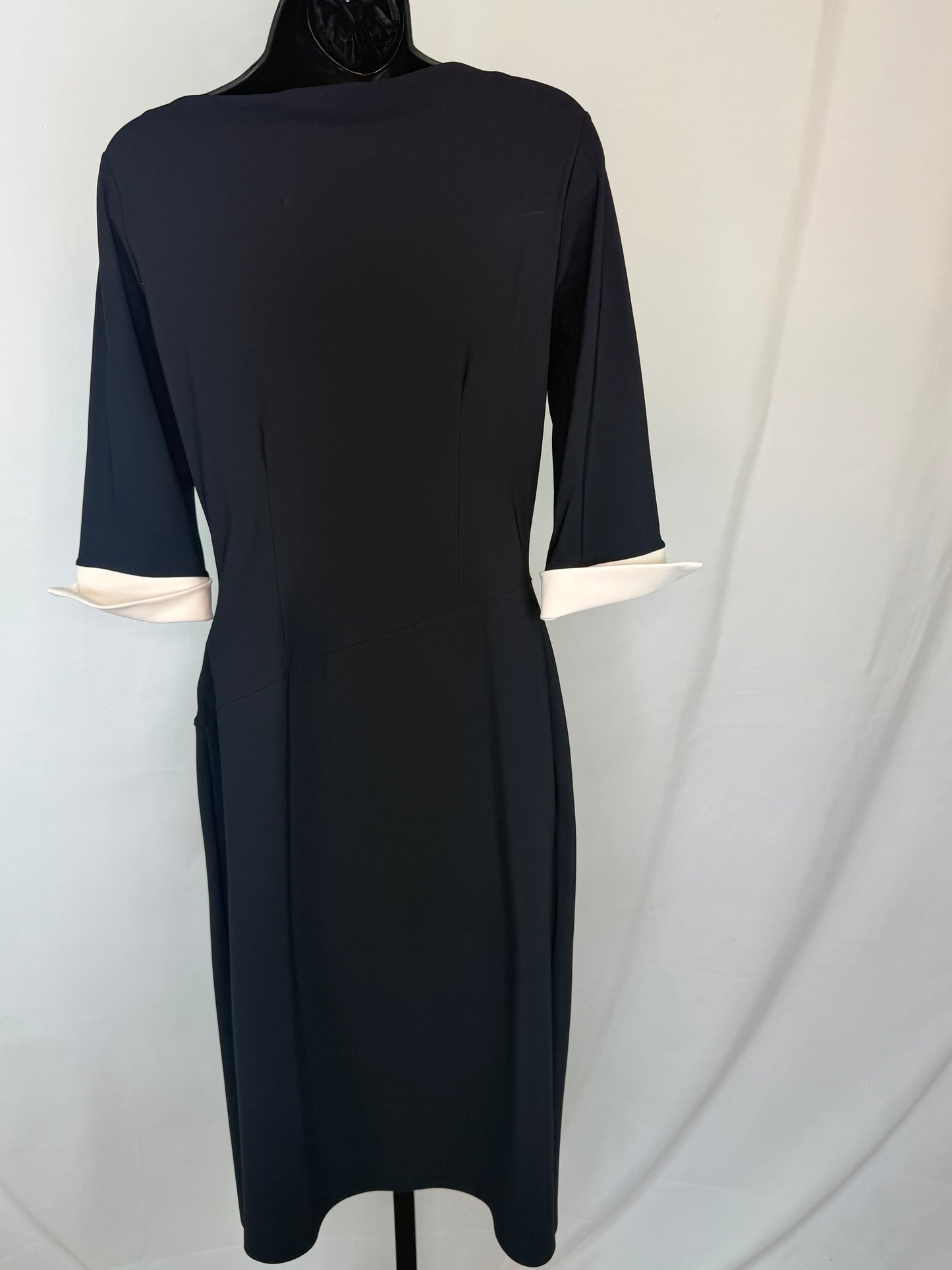 Chiara Boni Boat Neck Three-Quarter Sleeve Dress
