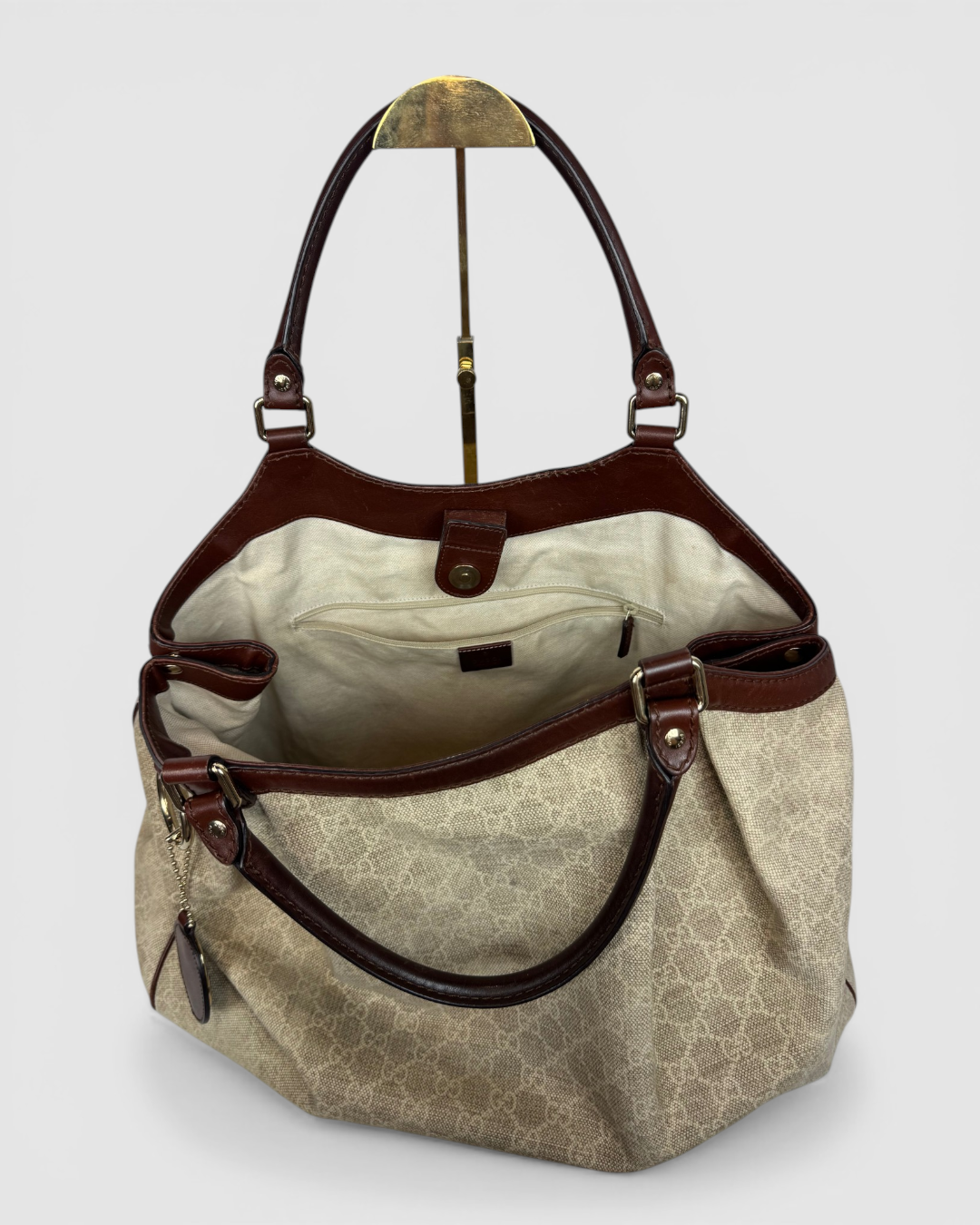 Gucci Beige Canvas GG Sukey Tote