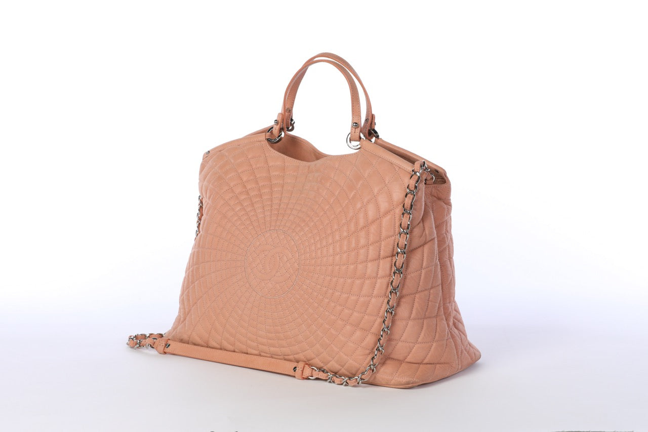 Chanel Light Pink Quilted CC Leather Large Sea Hit Tote