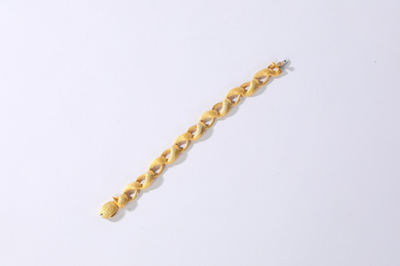 Brushed 24k Yellow Gold Abstract Loop/Swirl Chain Link Bracelet - 38g (Has Matching Style Earrings)