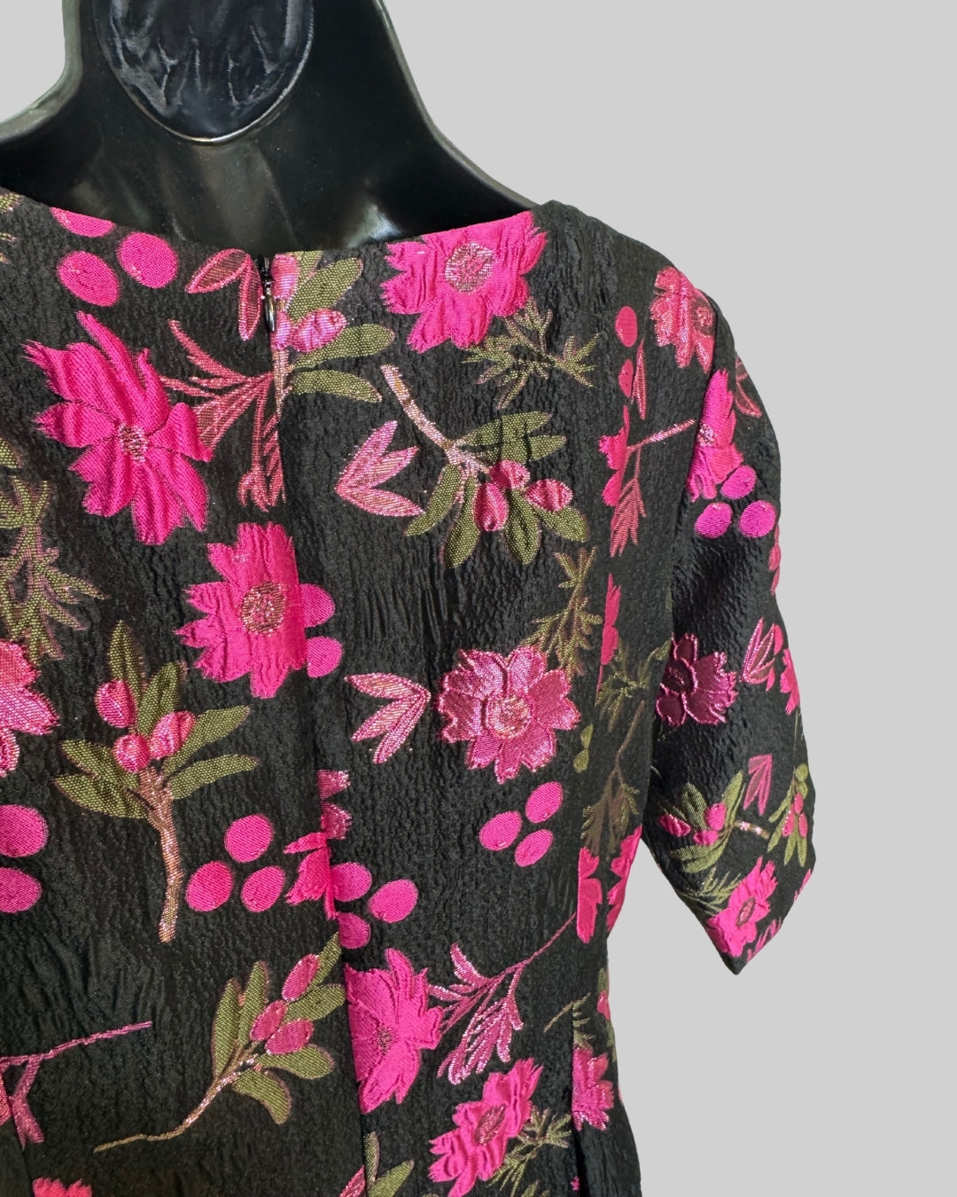 Sara Campbell Black w/ Fuchsia Floral Print 1/2 Sleeve Knee Length Dress NWT