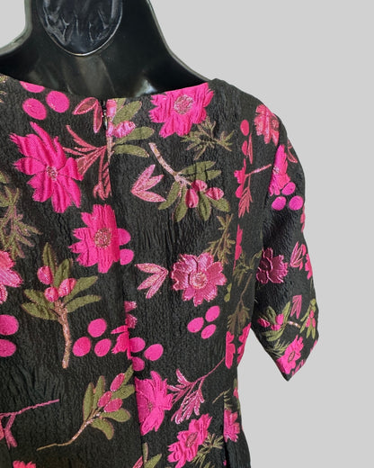 Sara Campbell Black w/ Fuchsia Floral Print 1/2 Sleeve Knee Length Dress NWT
