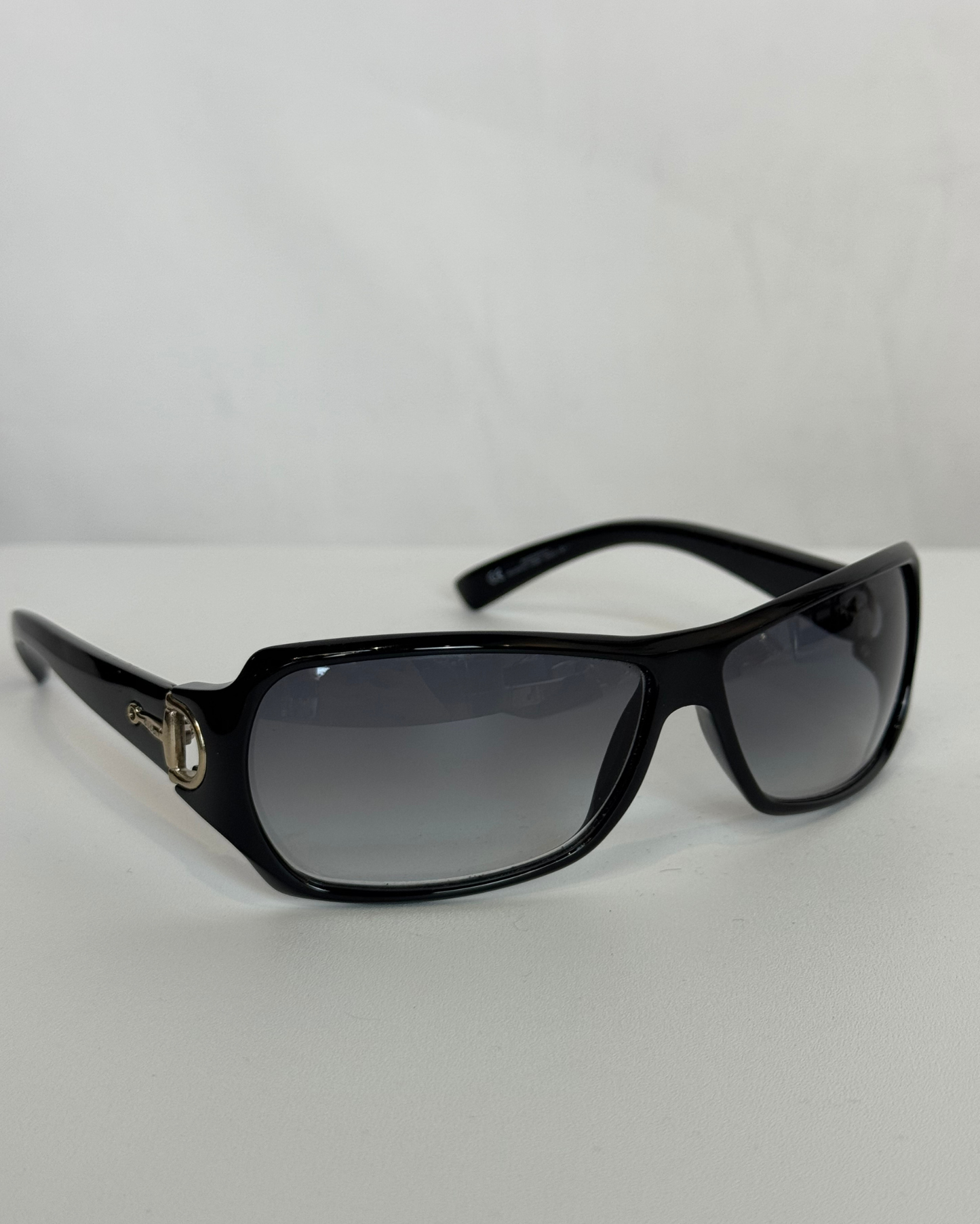 Gucci Black Sunglasses w/ Case (Style: GG2574/S D28LF)